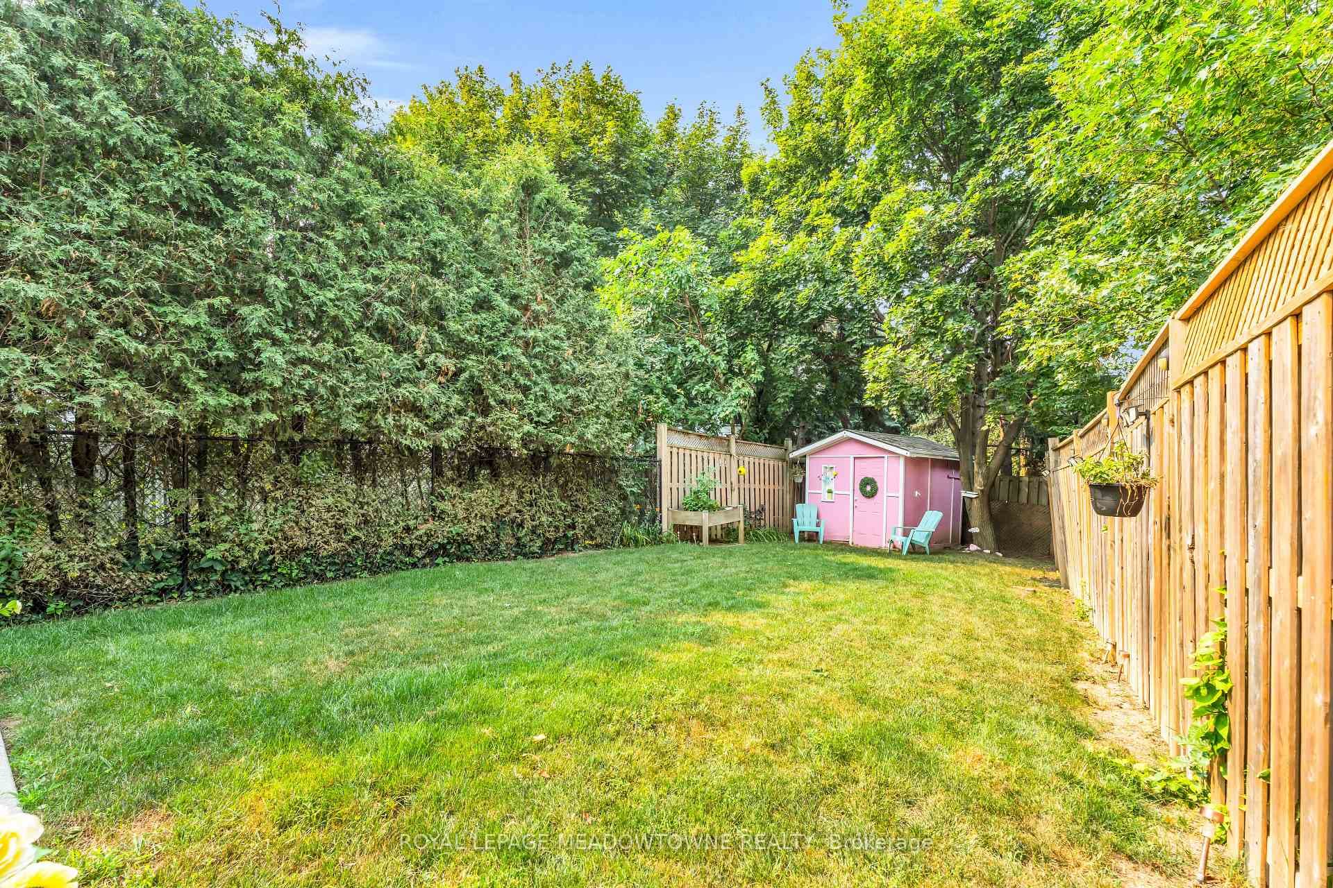 3 Northgate Boulevard photo 36
