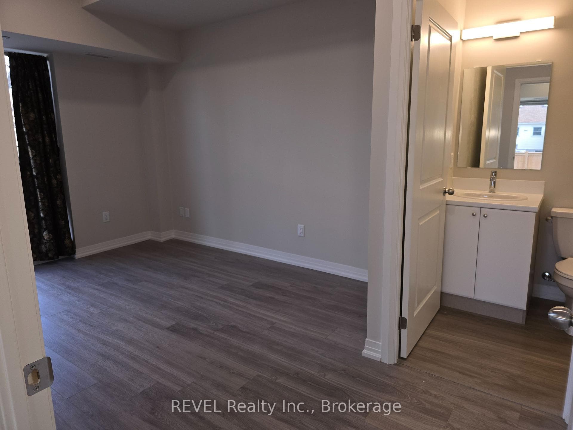50 Herrick Avenue Unit 140 photo 13