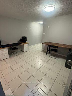 676 Bathurst Street Unit #3 photo 4