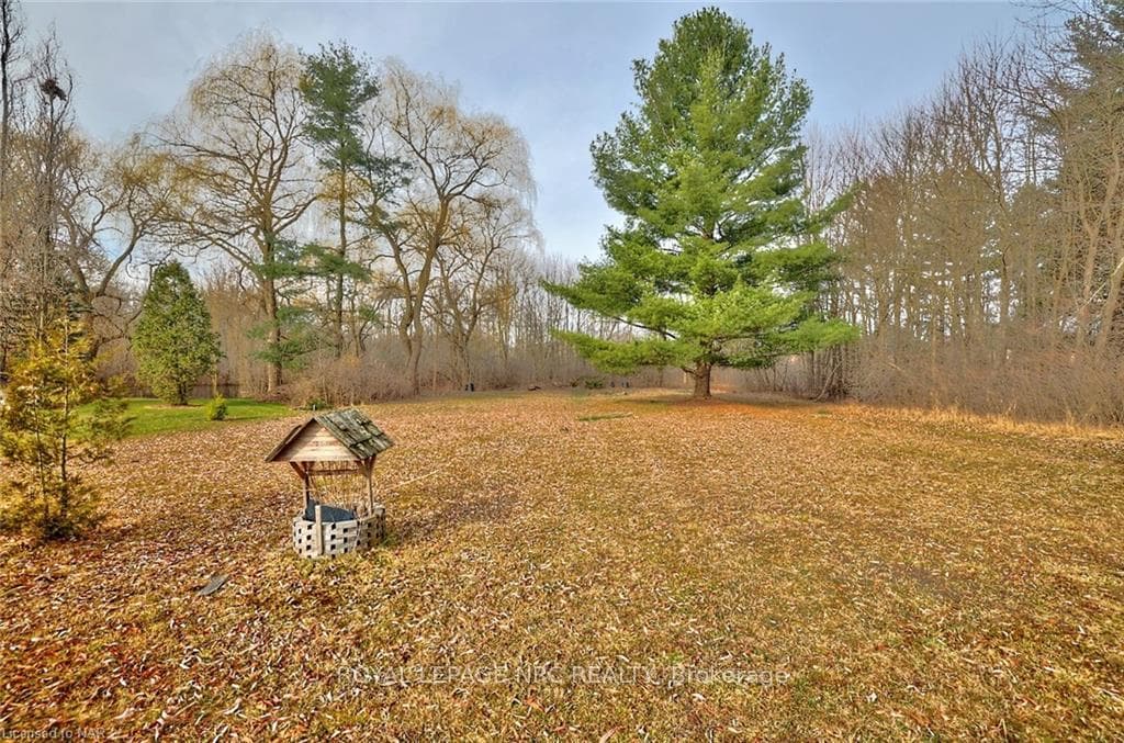 725 SOUTH PELHAM Road photo 25