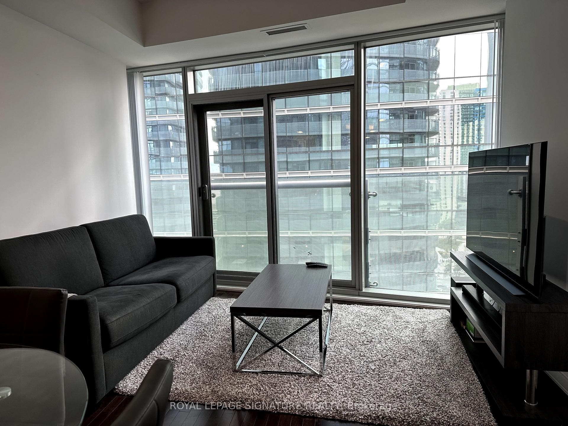 14 York Street Unit 1310 photo 4