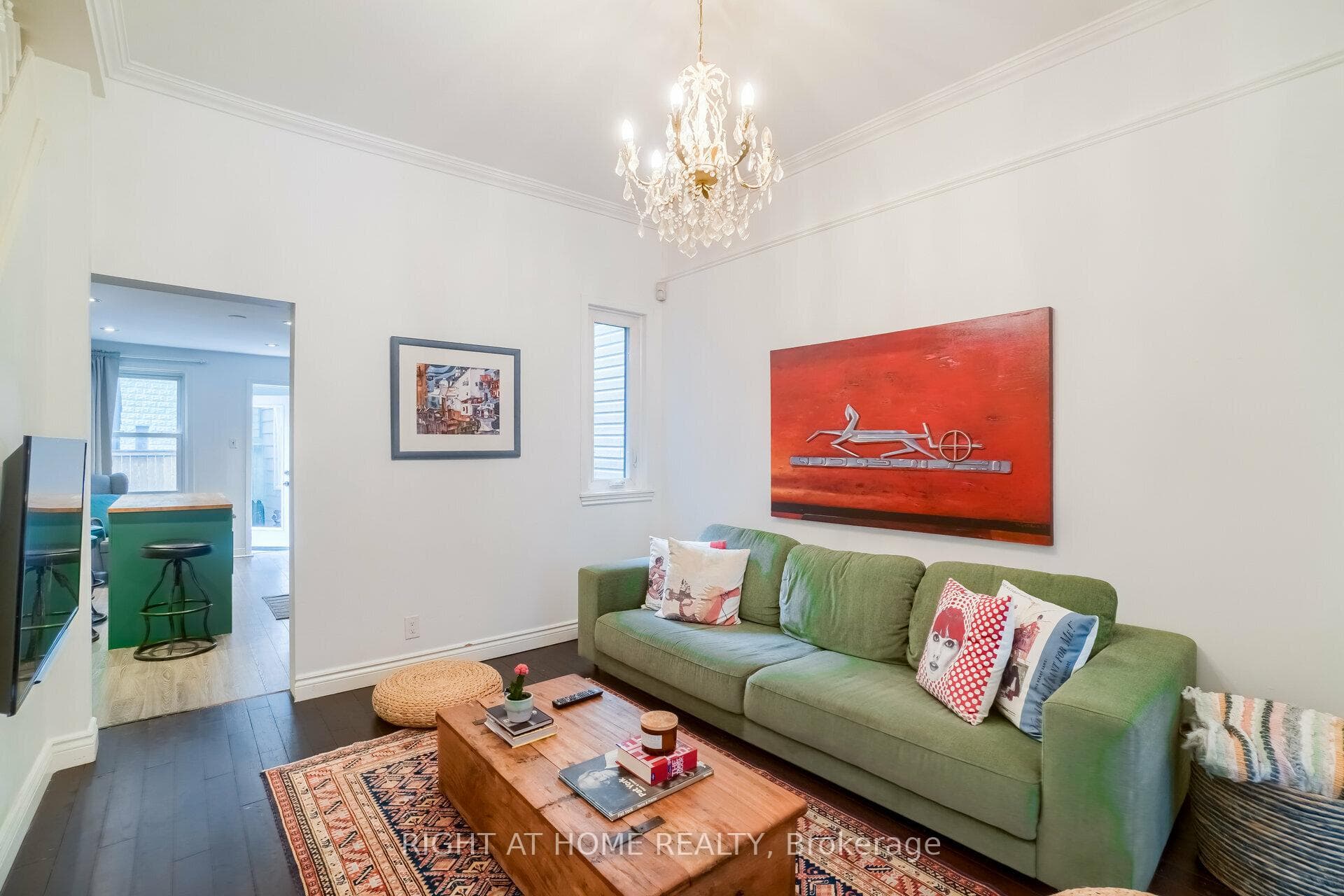 169 Beaconsfield Avenue photo 8