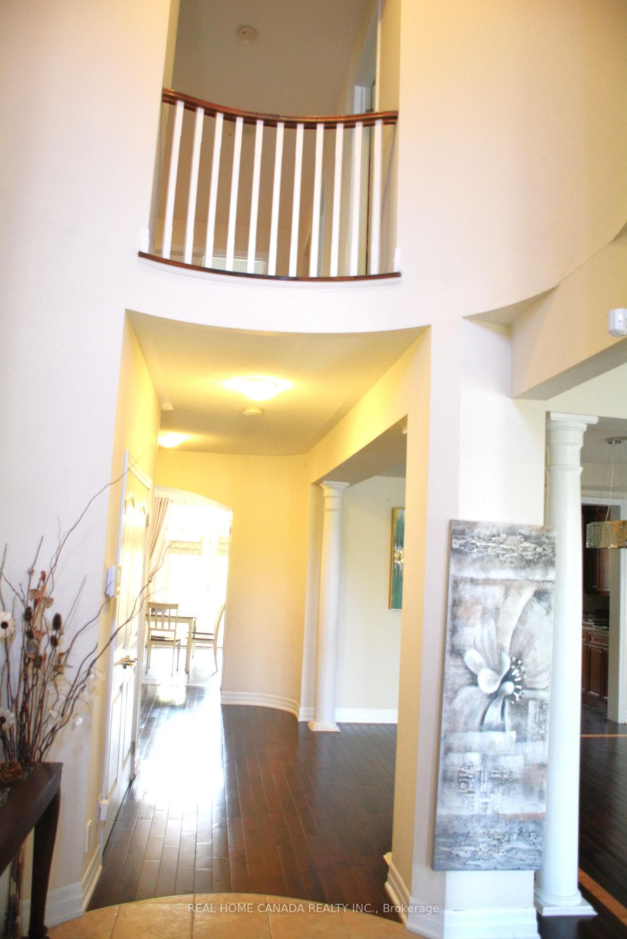 190 Forbes Terrace photo 4