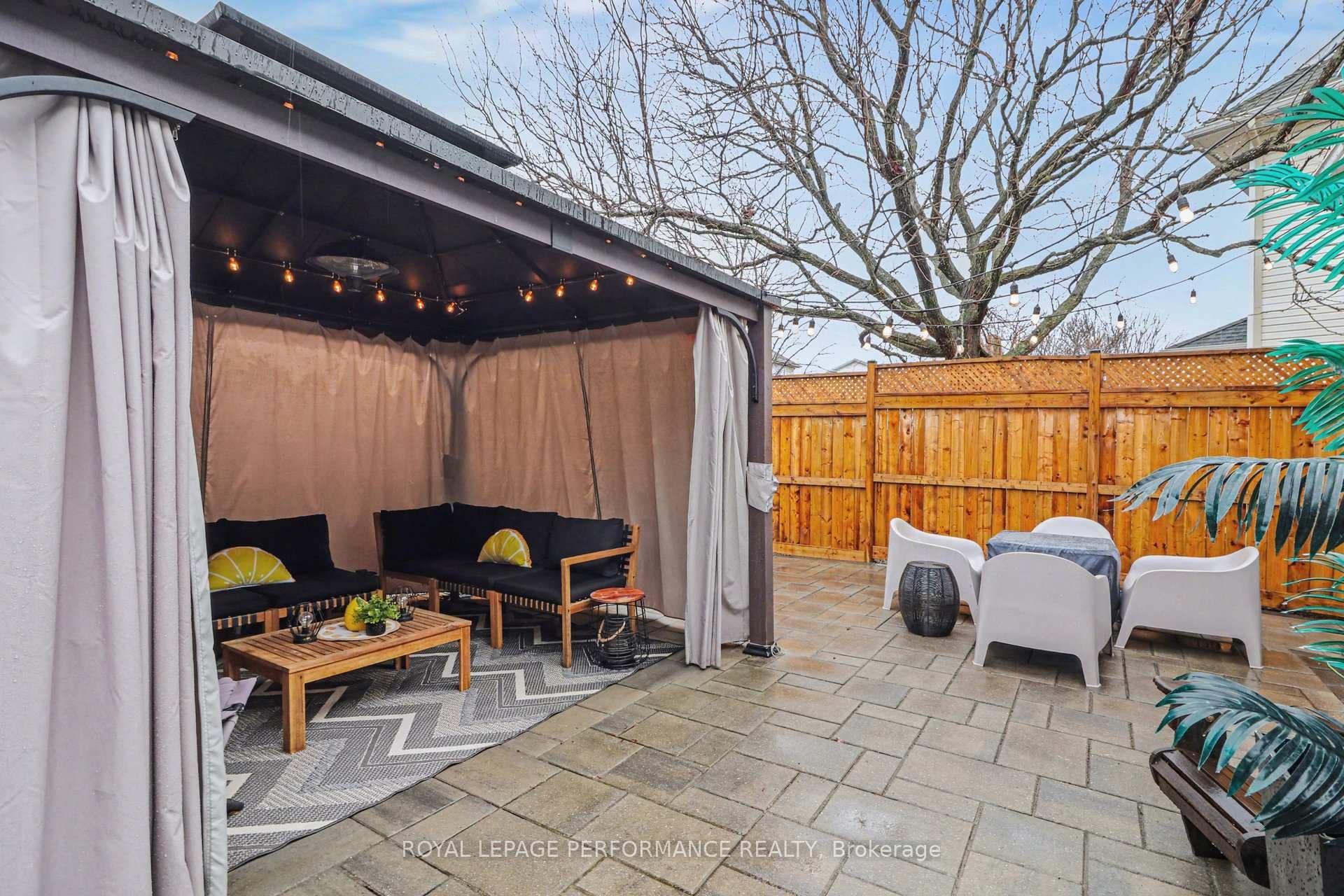1006 Sheenboro Crescent photo 36