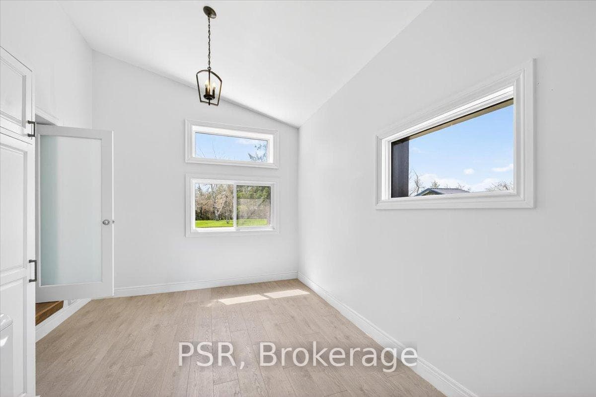 515 Fenel Road photo 17