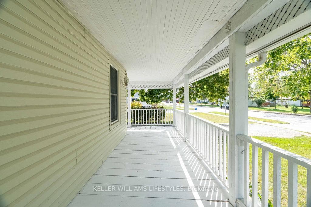 22828 Hagerty Road photo 5