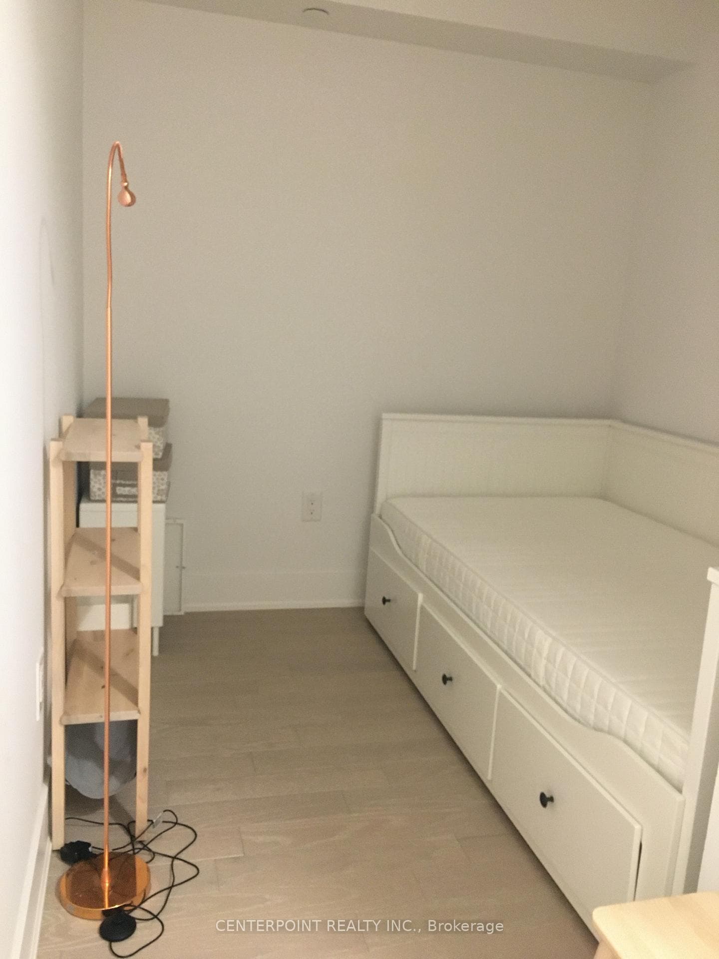 955 Bay Street Unit 816 photo 5