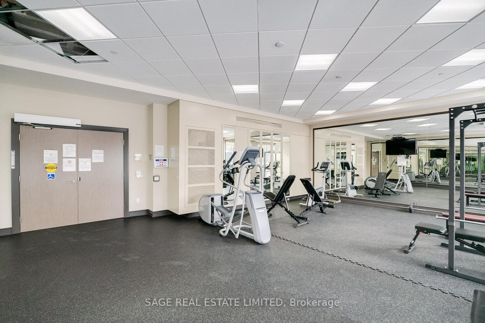 35 Saranac Boulevard Unit 311 photo 19