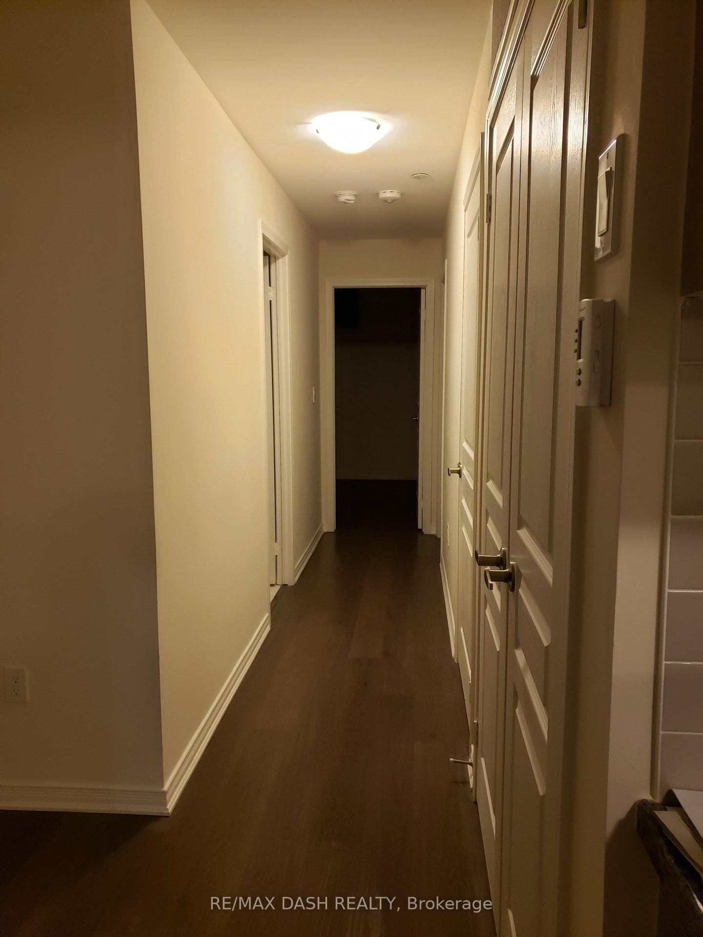 1100 Briar Hill Avenue Unit 107 photo 5