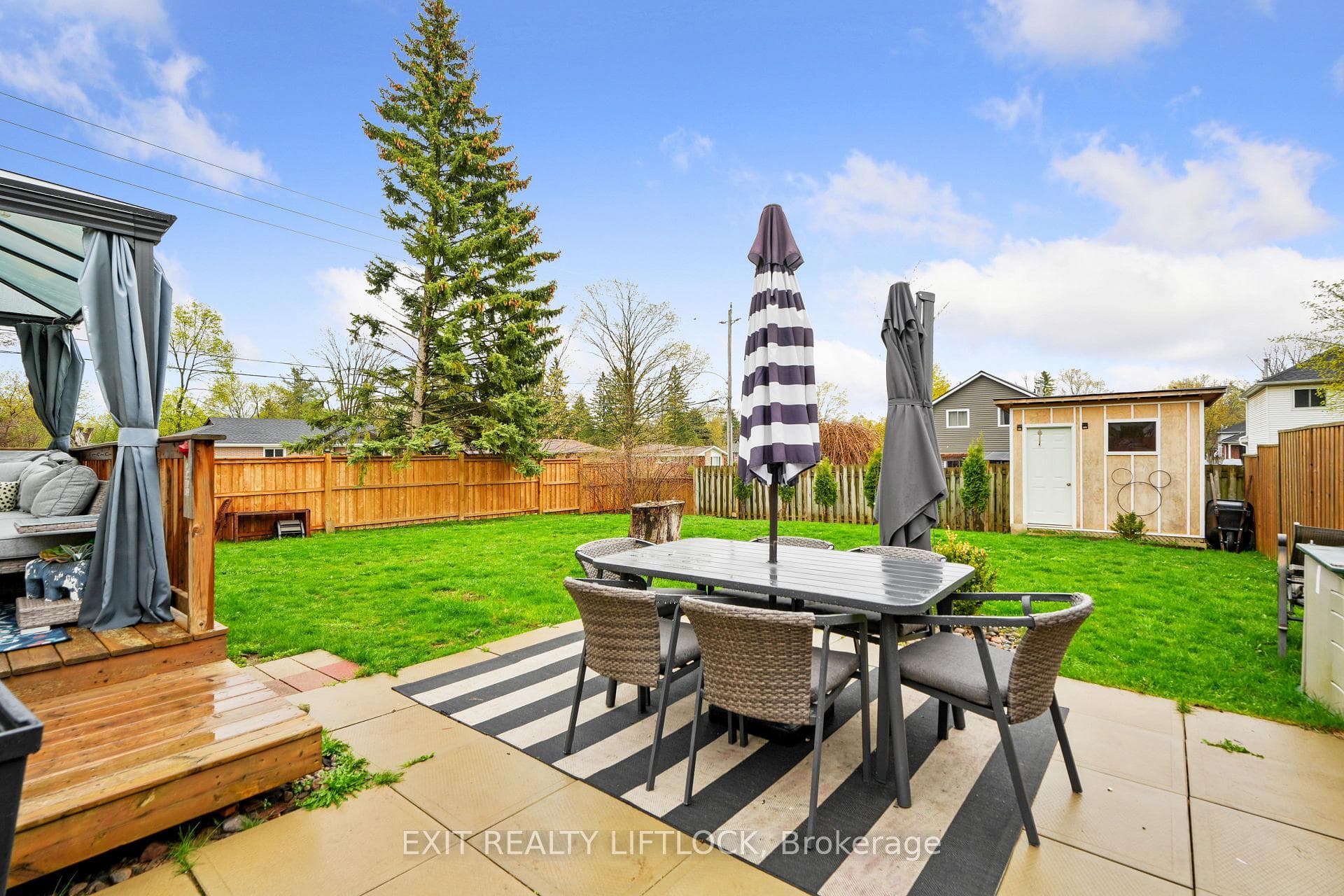 36 Kawartha Heights Boulevard photo 12