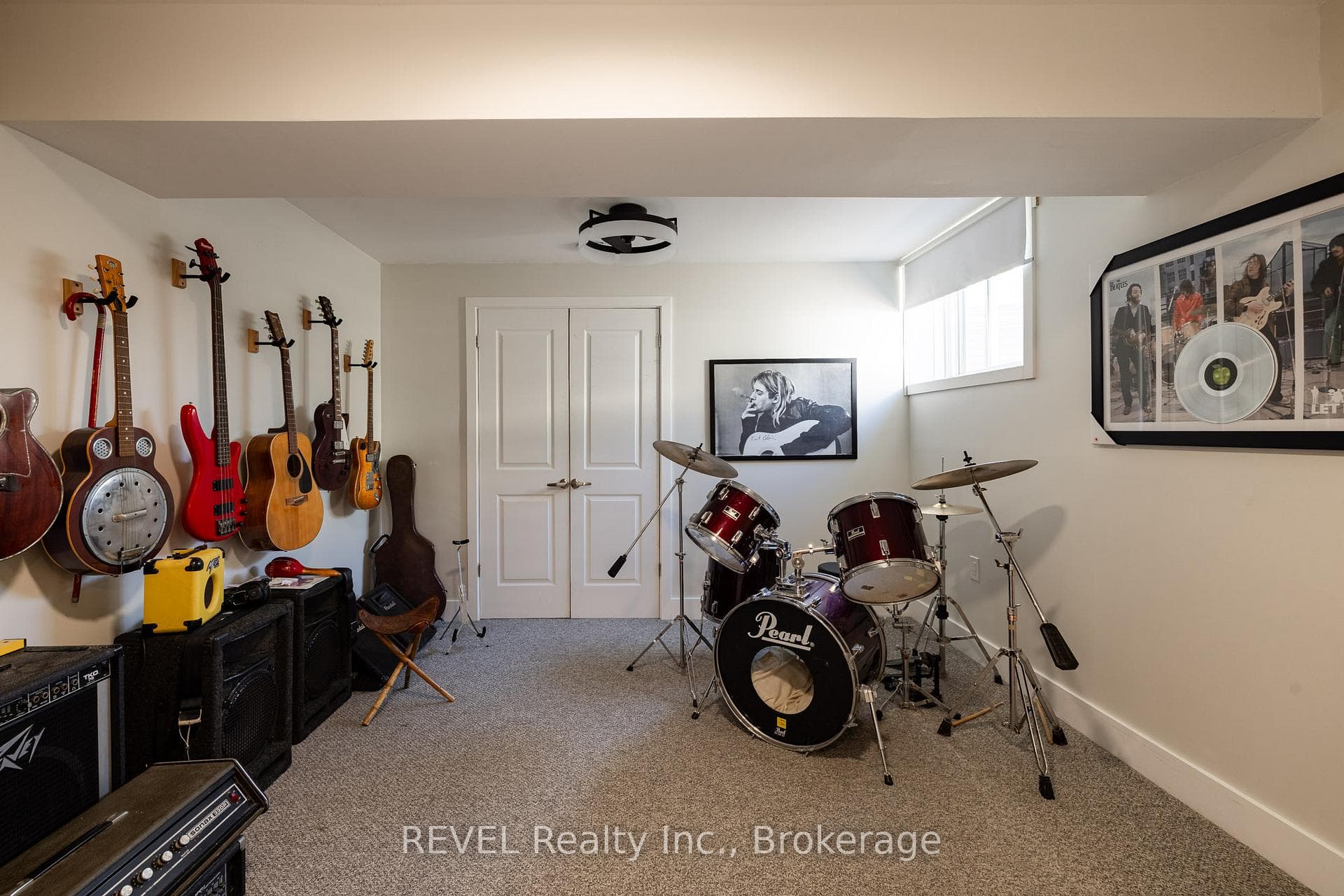 Basement bedroom