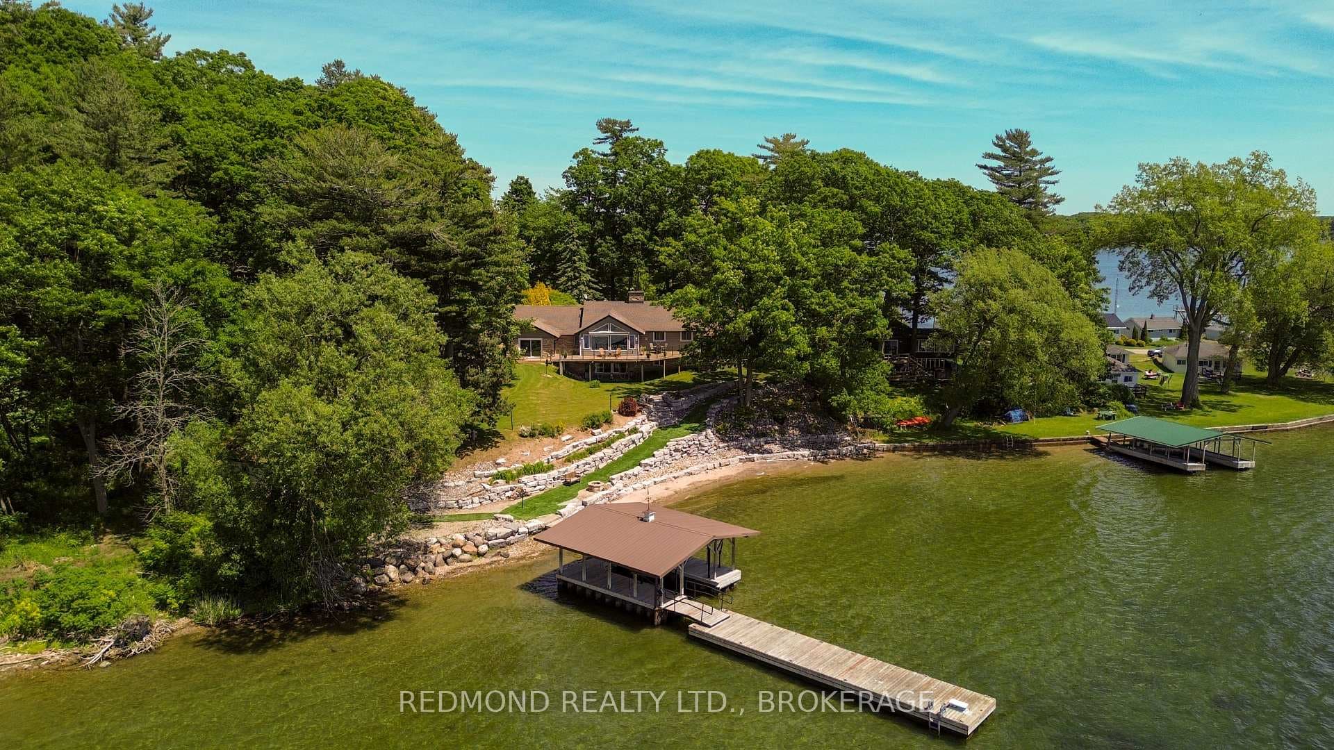 333 Howe Island Ferry Road photo 5