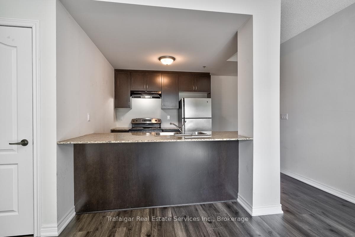 1421 Costigan Road Unit 102 photo 7