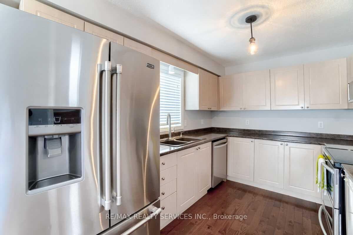 119 Kerwood Drive photo 6