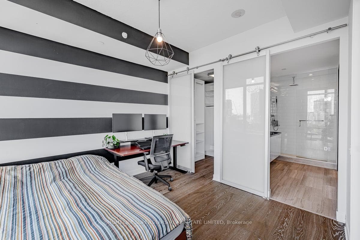90 Park Lawn Road Unit 1509 photo 14