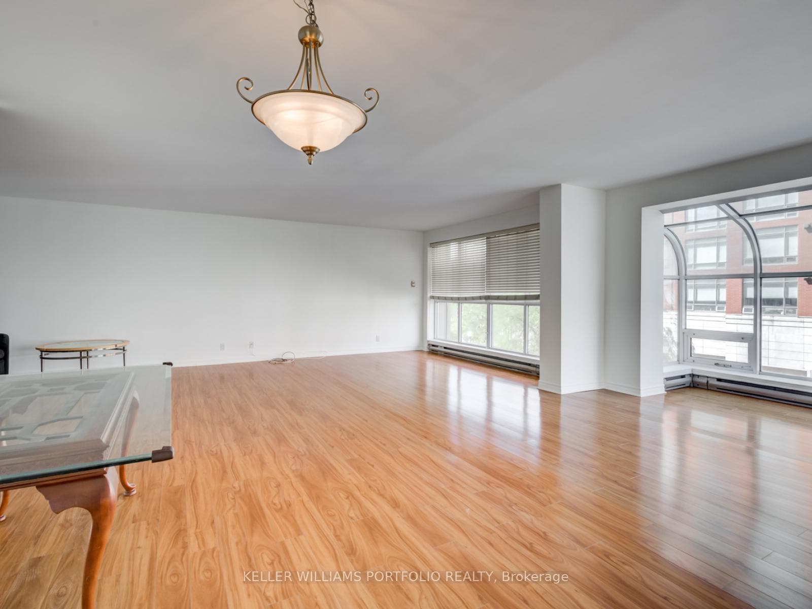 480 Queens Quay Unit 301W photo 9