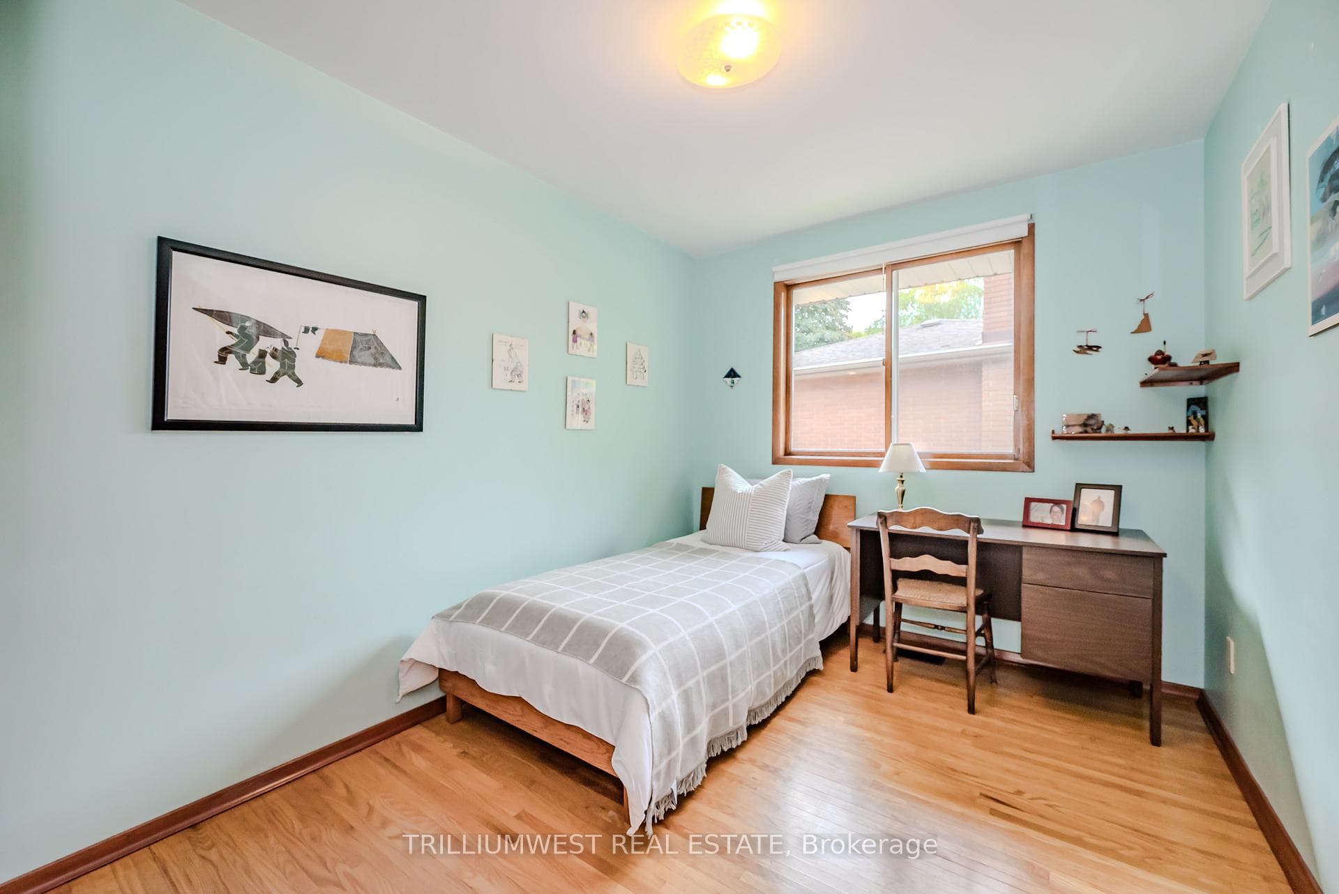 73 Prince Charles Drive photo 15