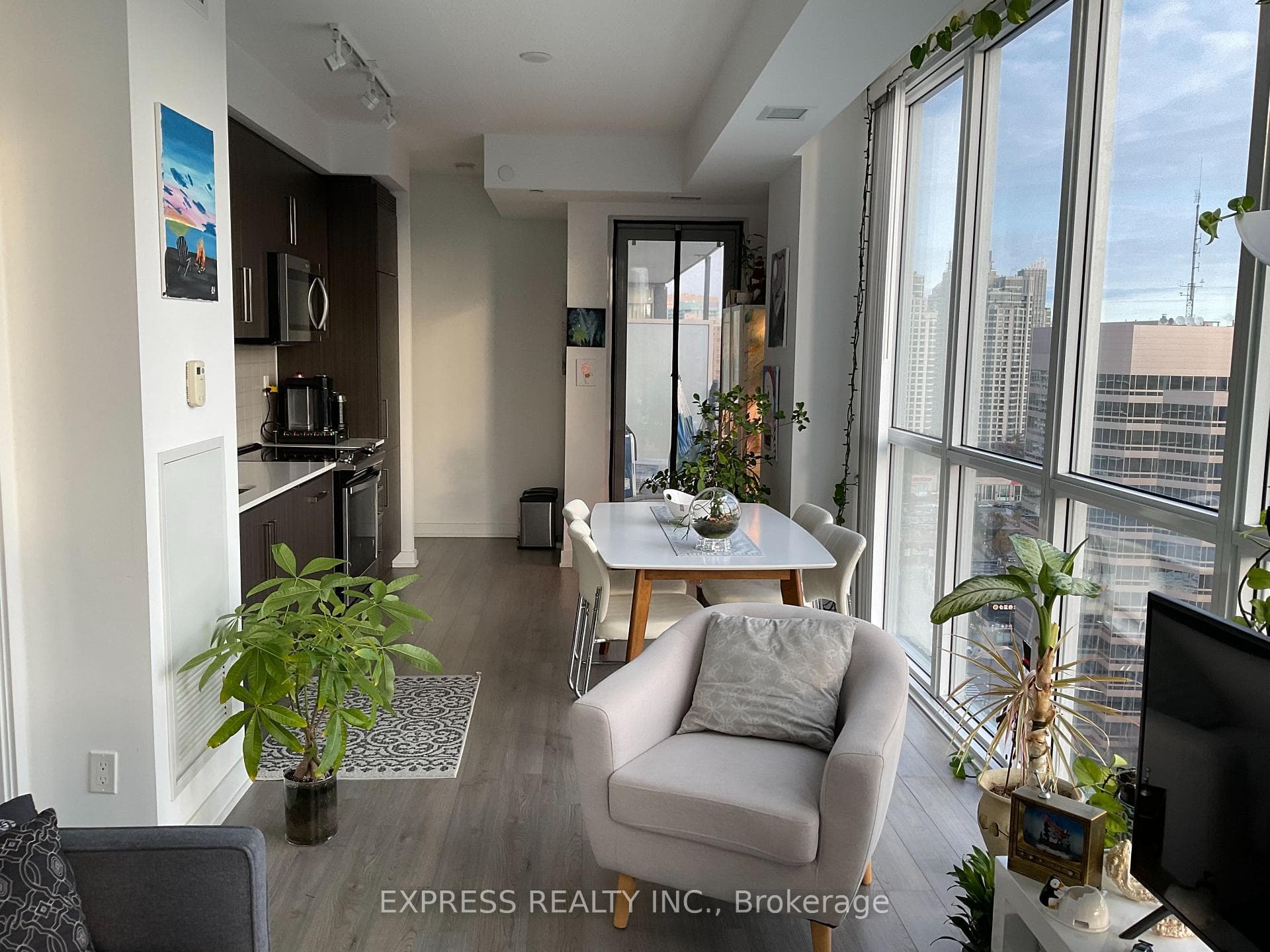 5180 Yonge Street Unit 1707 photo 21