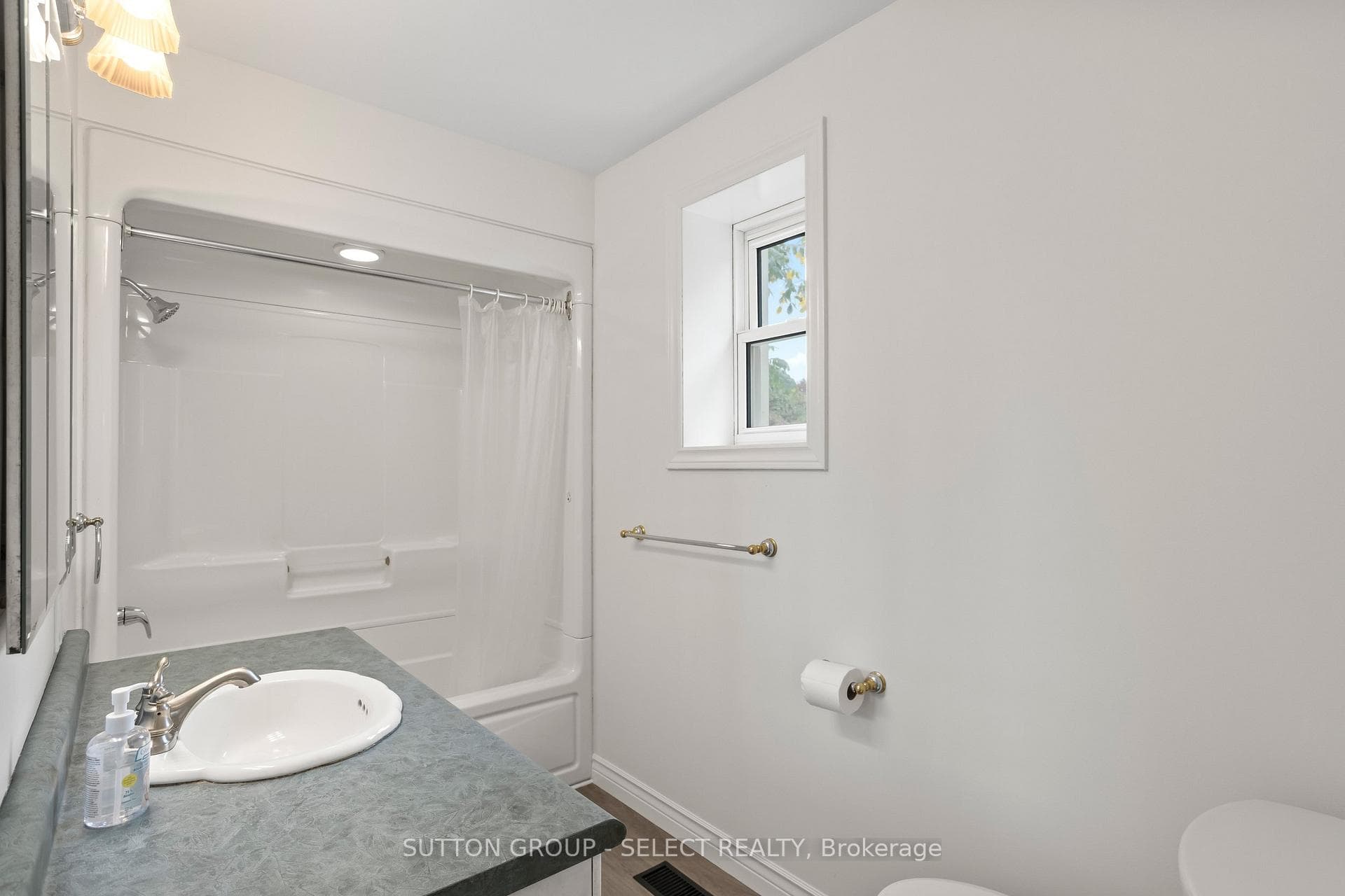 Main floor bathroom