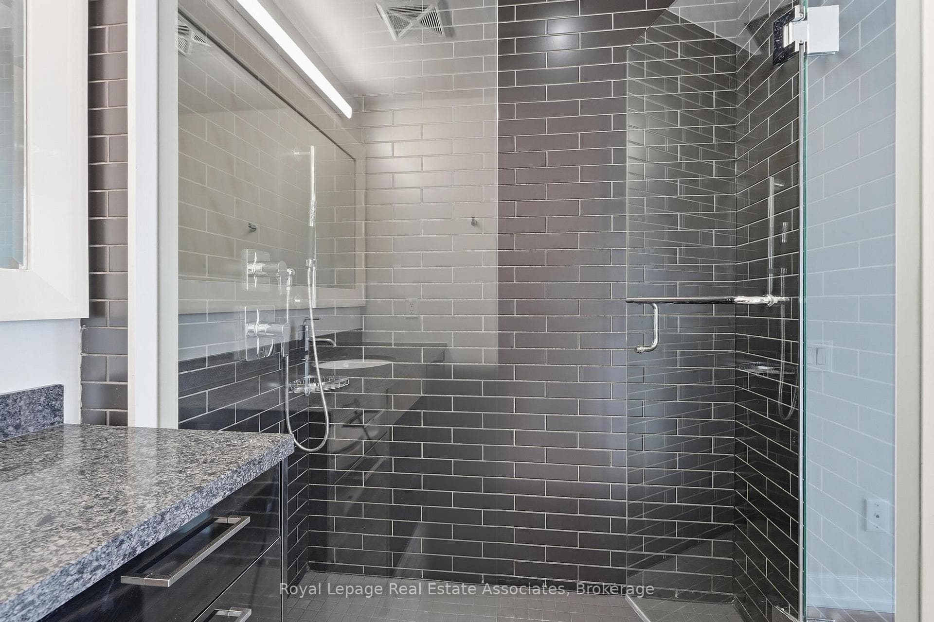 90 Park Lawn Road Unit 2116 photo 20