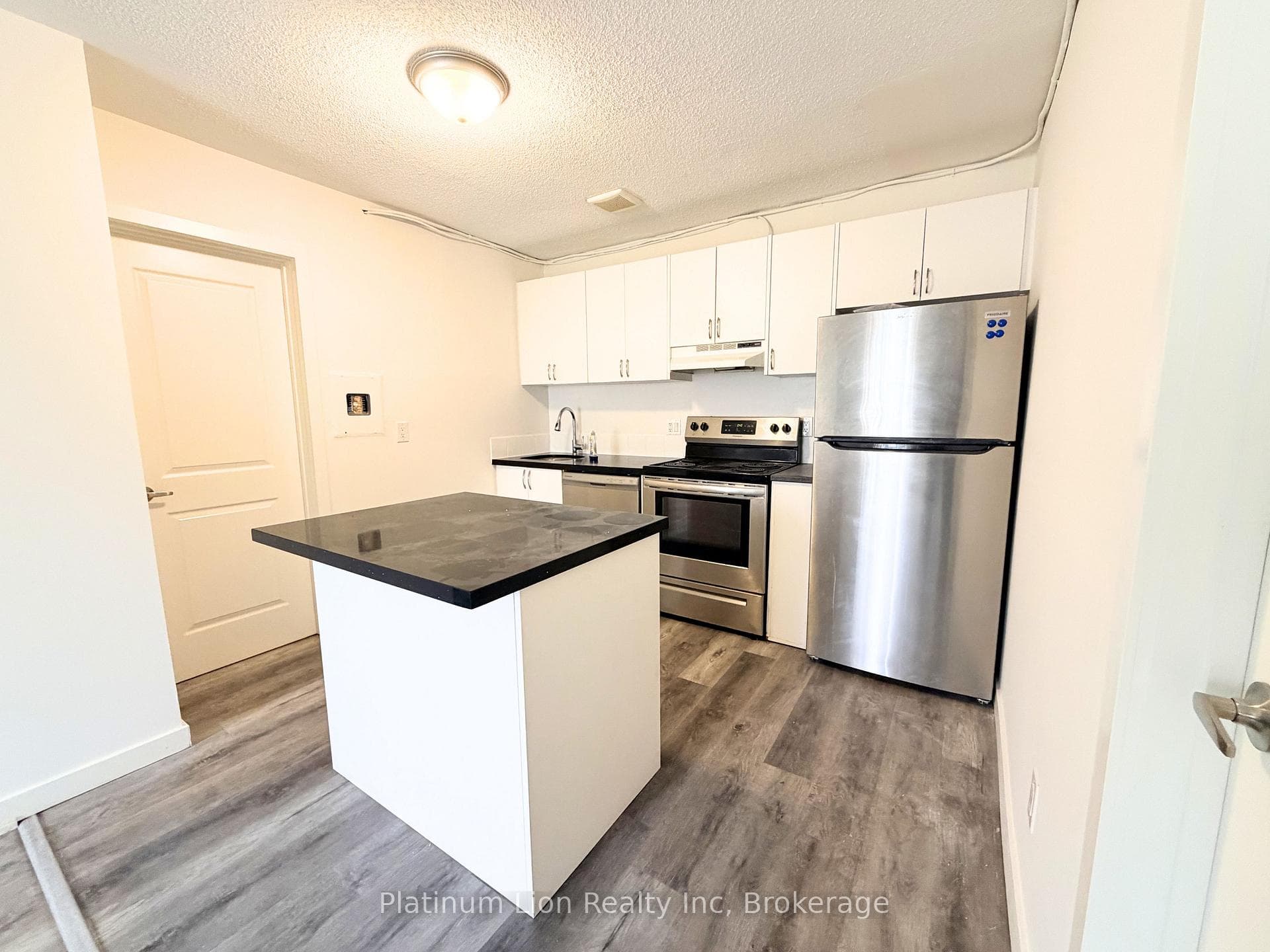 120 Charles Street Unit 6 photo 6