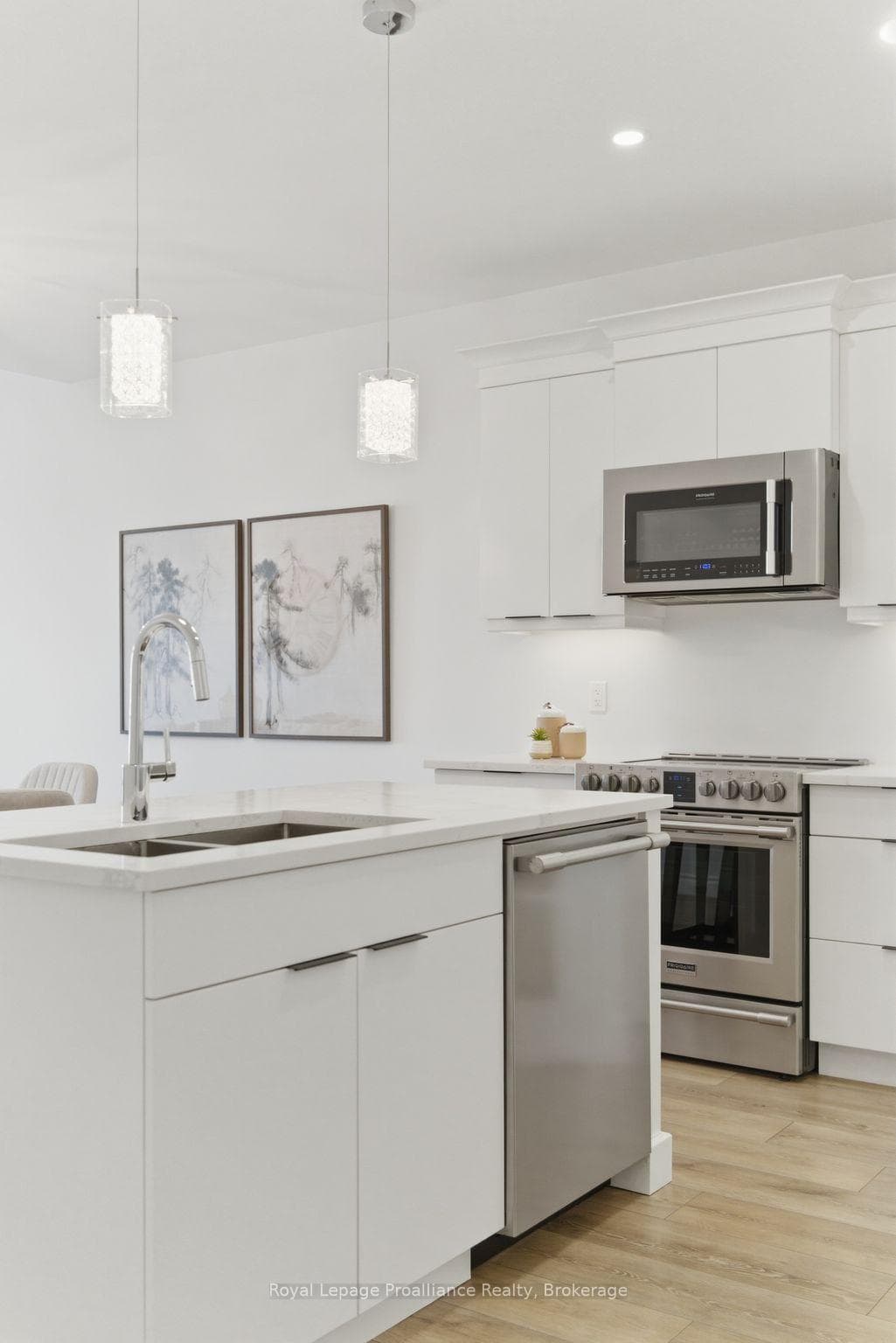 17 RAYCROFT Drive photo 10