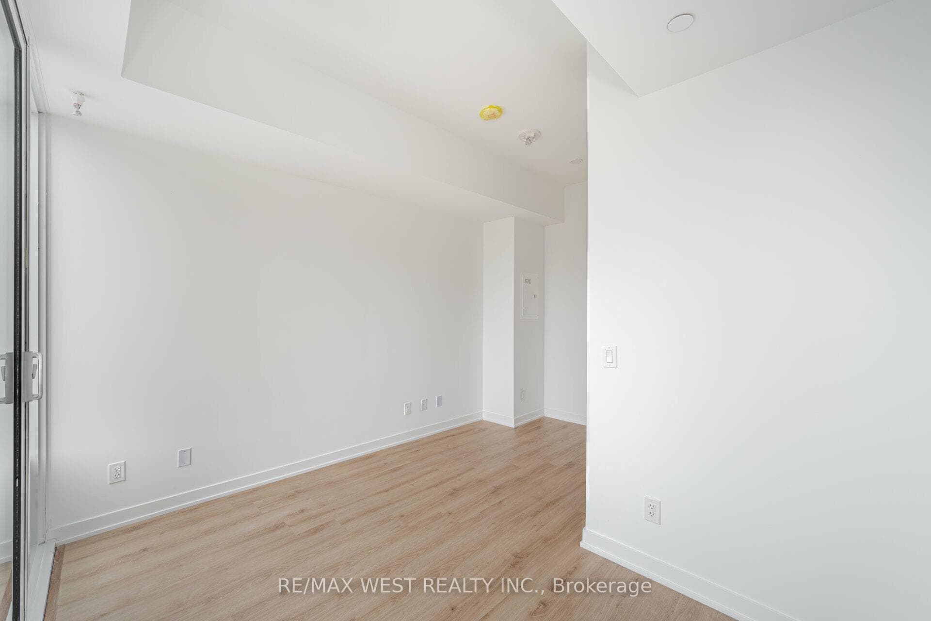 319 Jarvis Street Unit 2609 photo 17
