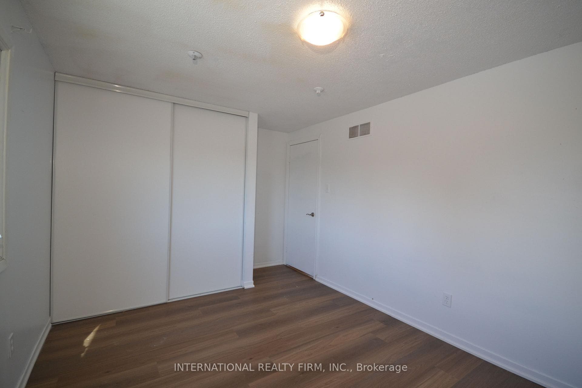 53 Jacob Fisher Drive photo 11