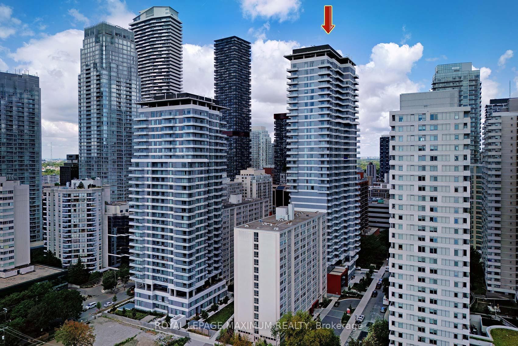 50 Dunfield Avenue Unit 1018 photo 1