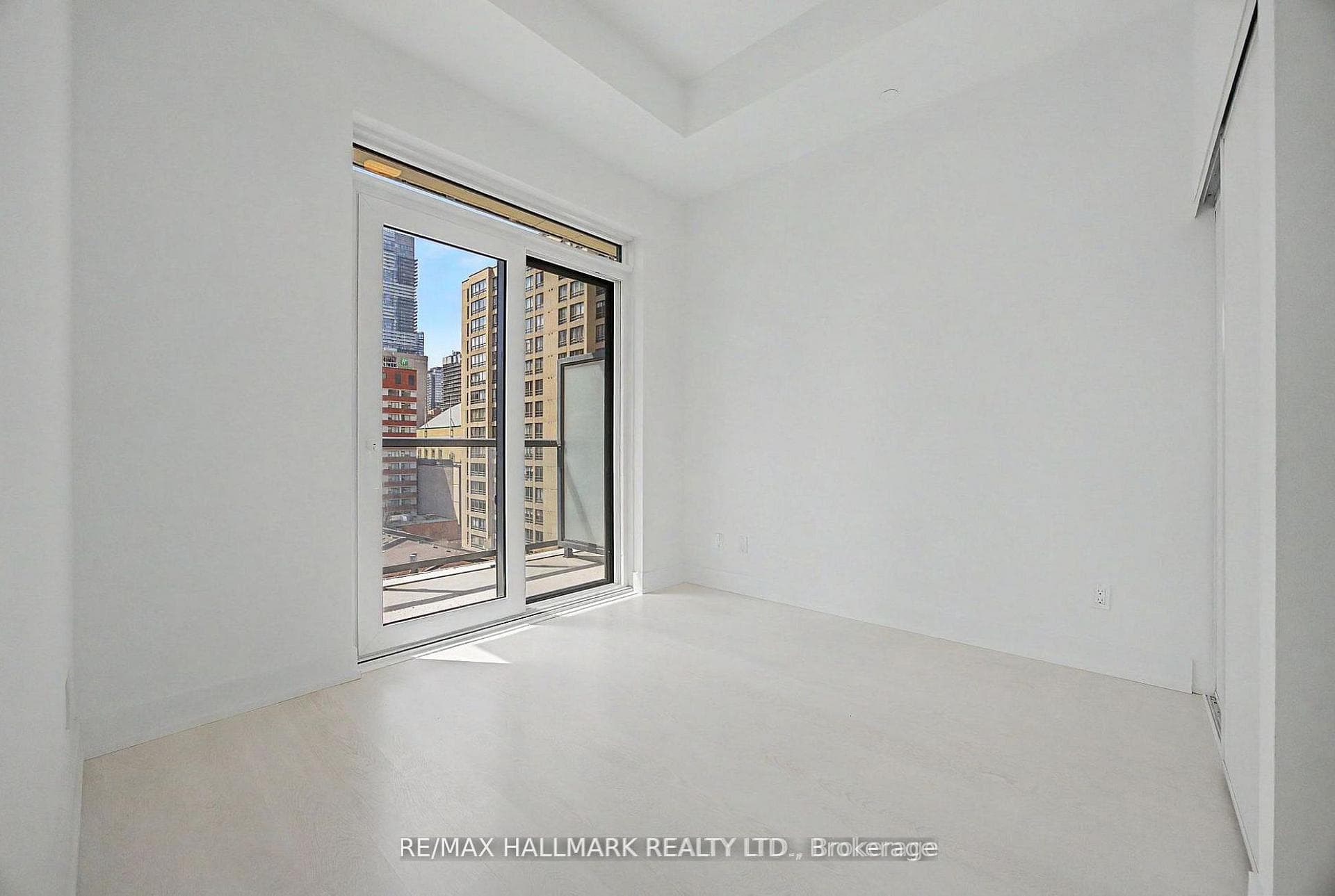 308 Jarvis Street Unit 1003 photo 15