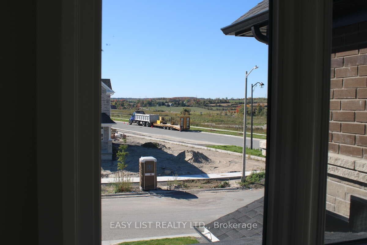 402 Sadler Way photo 31