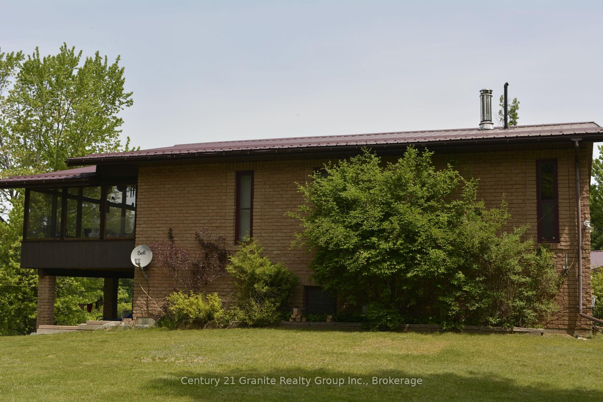 230 RIVER BEND Drive photo 36