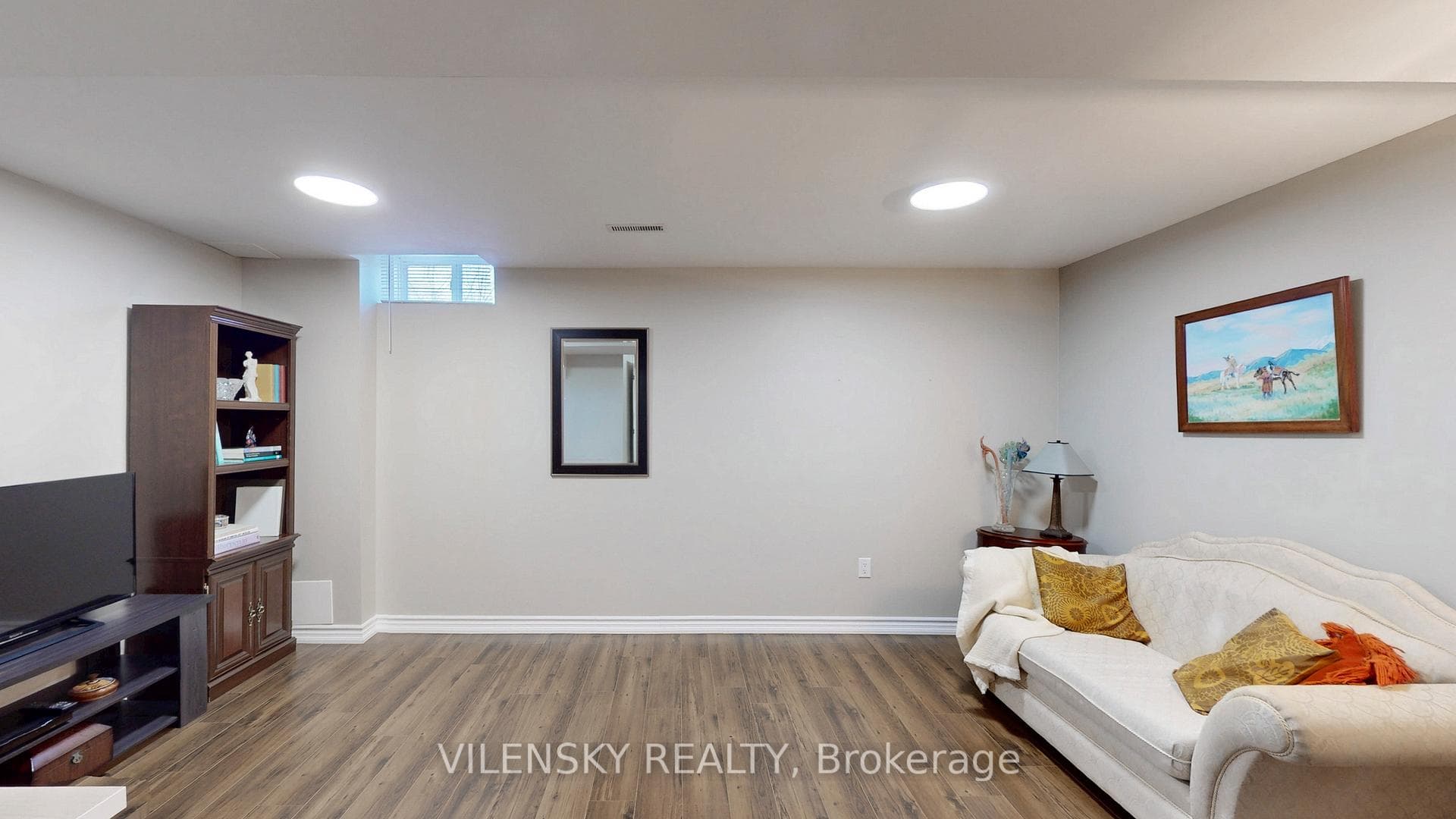 101 Foxfield Crescent photo 27