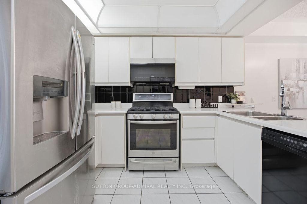 47 Brownstone Circle photo 6