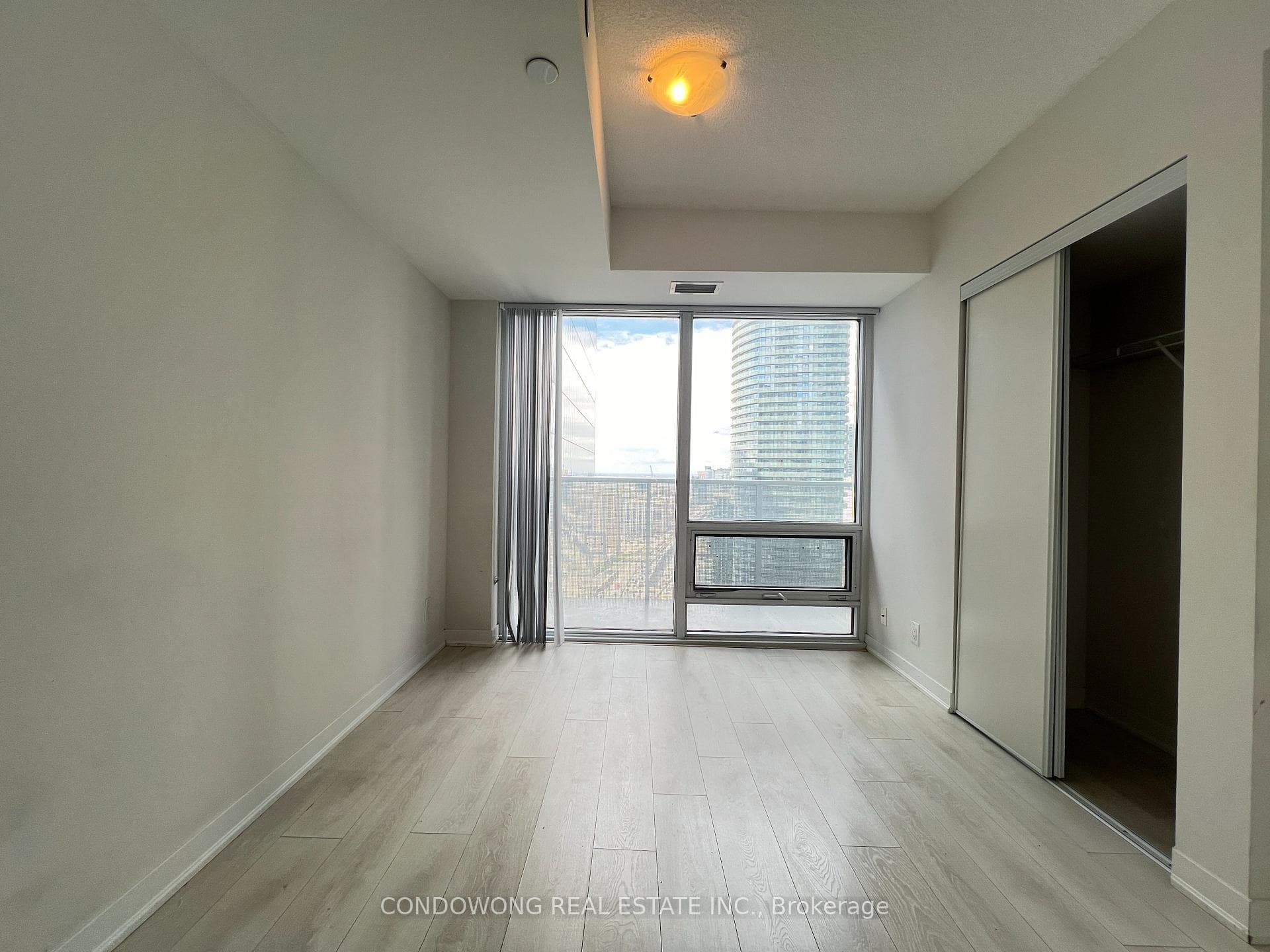 100 Harbour Street Unit 3602 photo 13