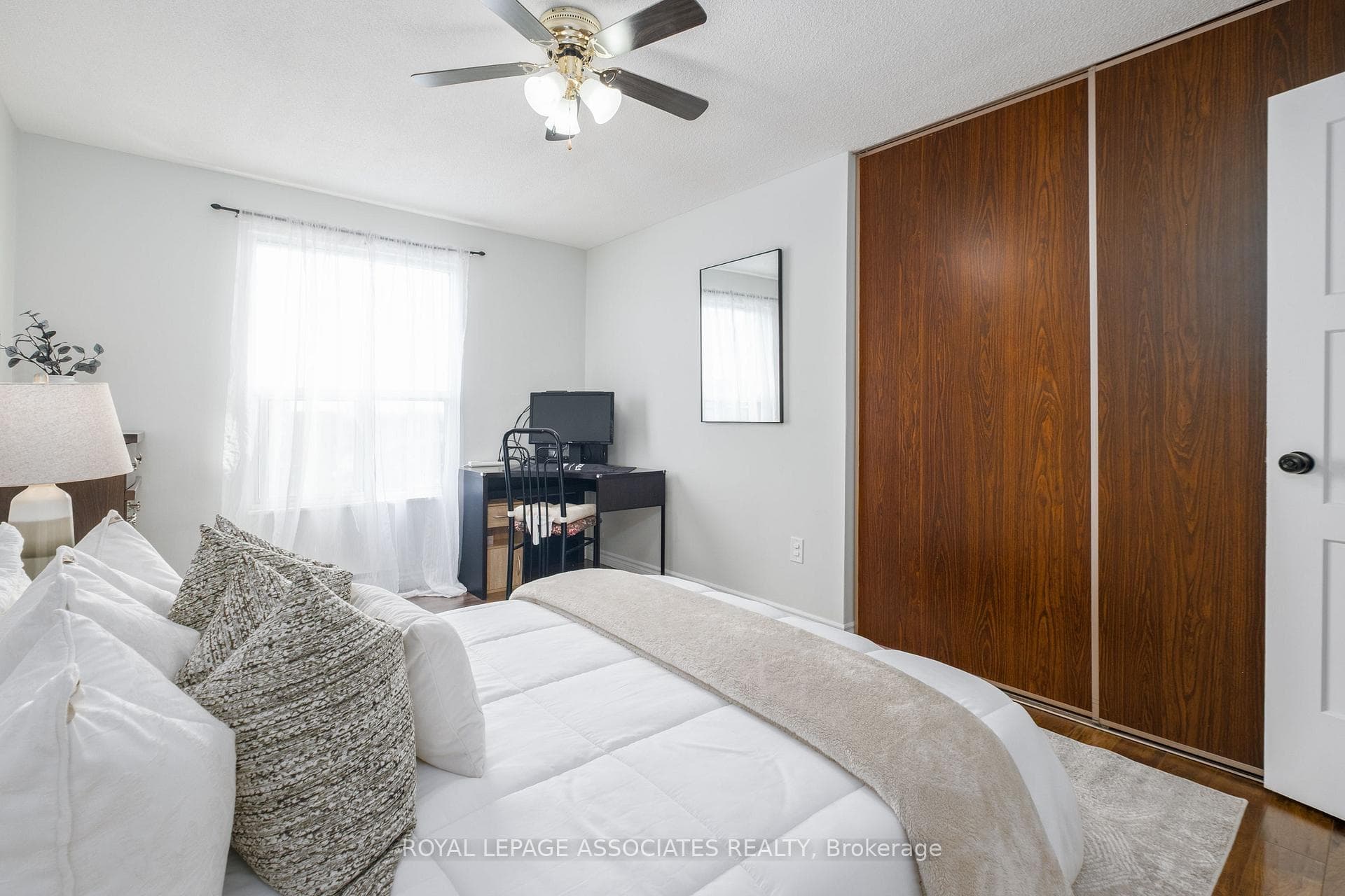 855 Kennedy Road Unit 705 photo 28