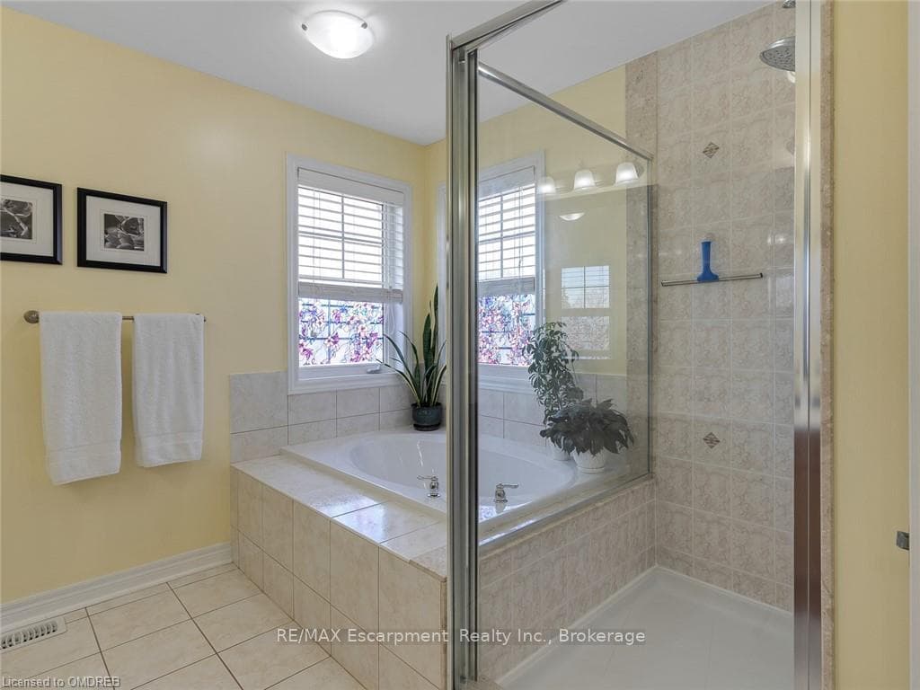3275 STALYBRIDGE Drive Unit 20 photo 25