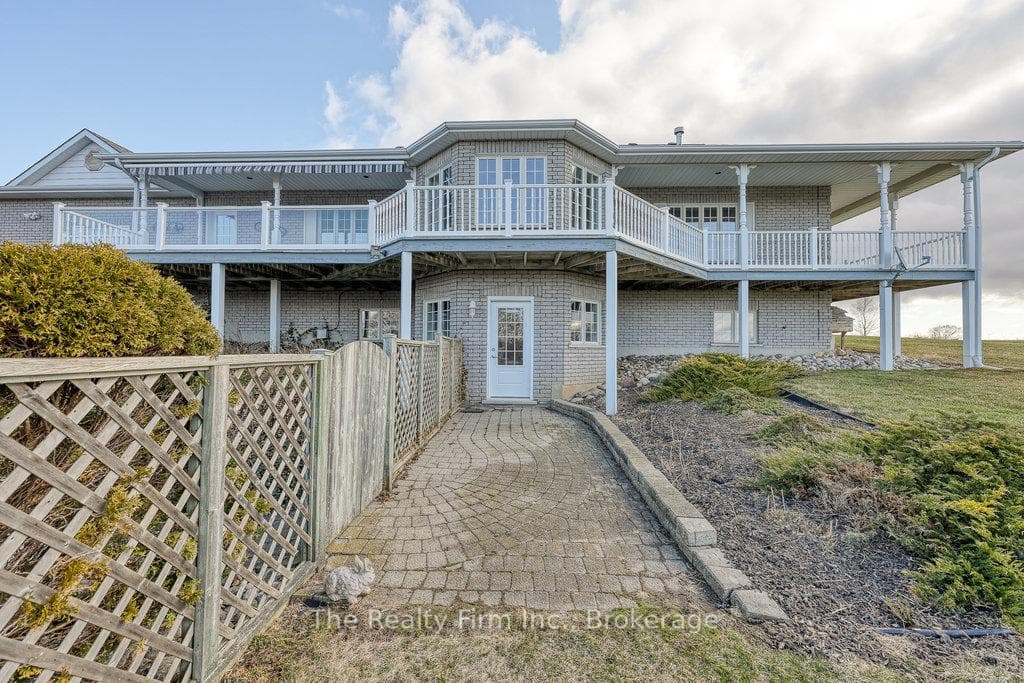 716173 18th Line photo 36