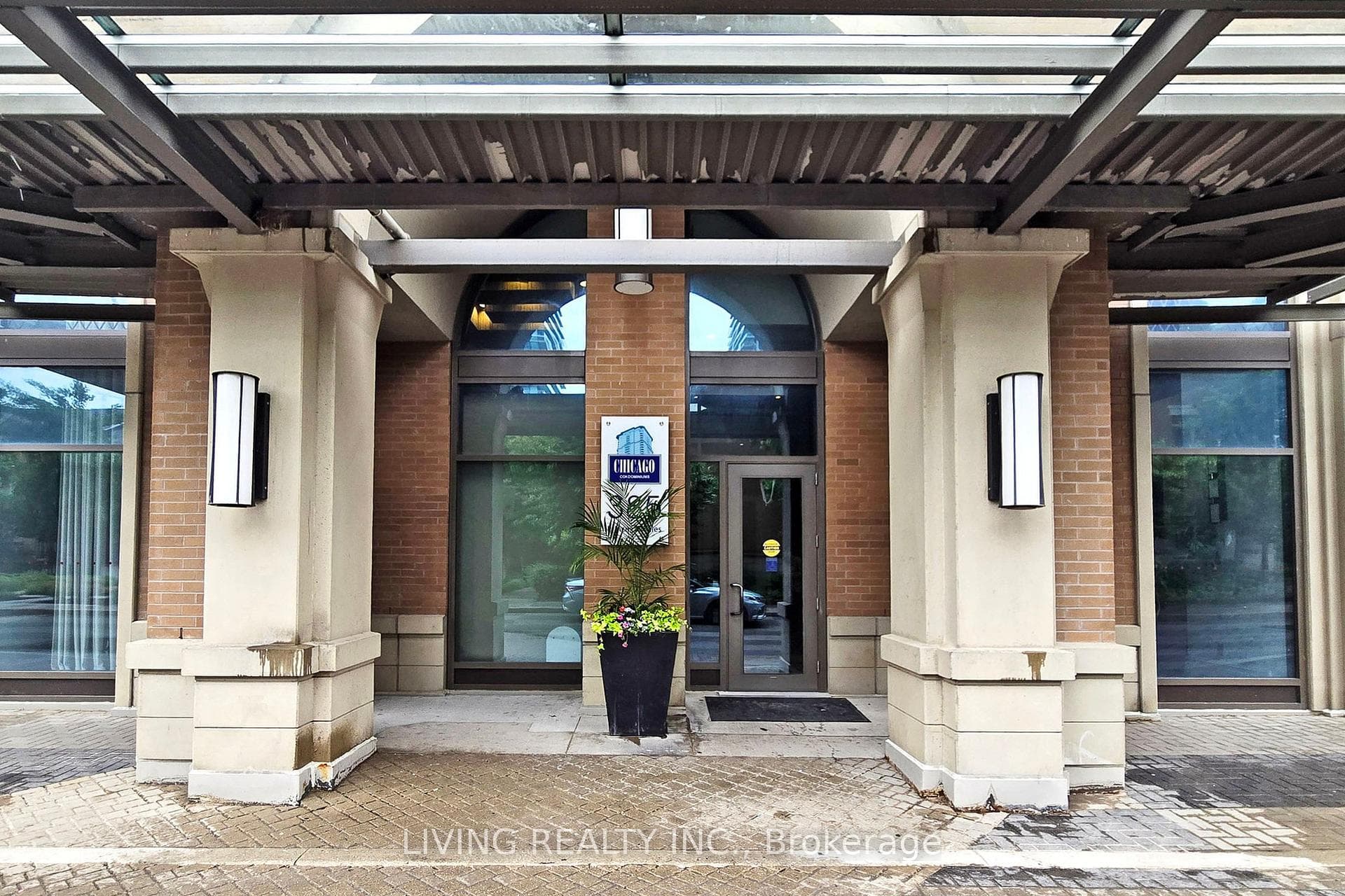 385 Prince of Wales Drive Unit 617 photo 3