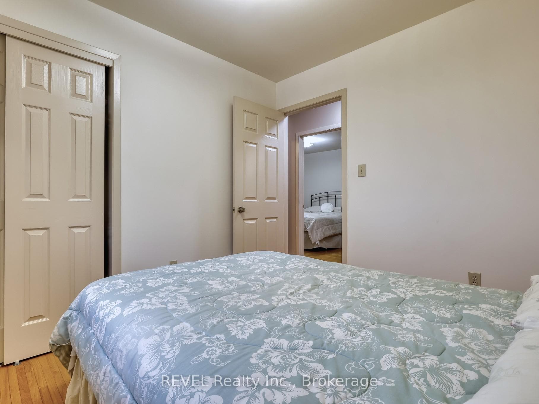 31 Cole Farm Boulevard photo 36