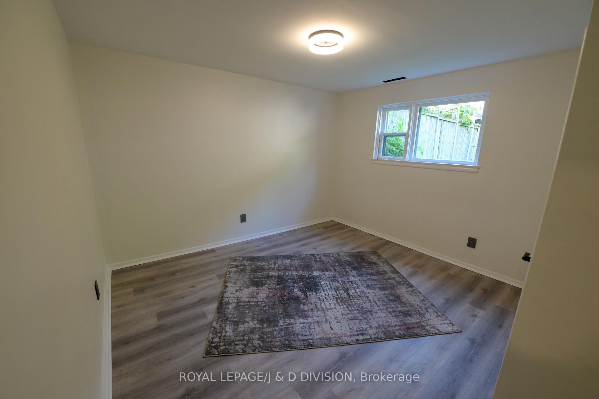 136 Windermere Avenue Unit 1 photo 13