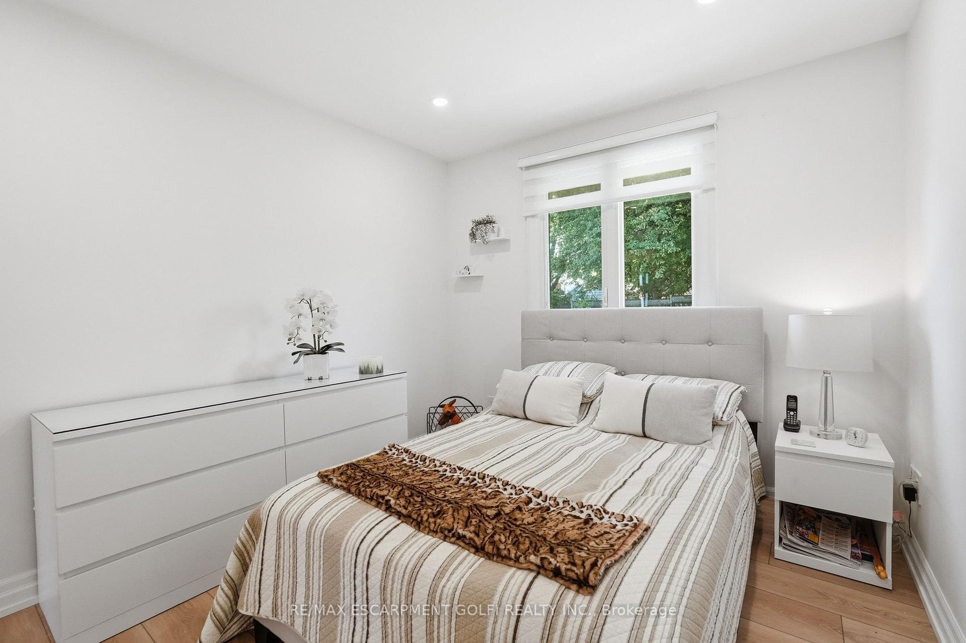 12 Cheval Drive photo 24