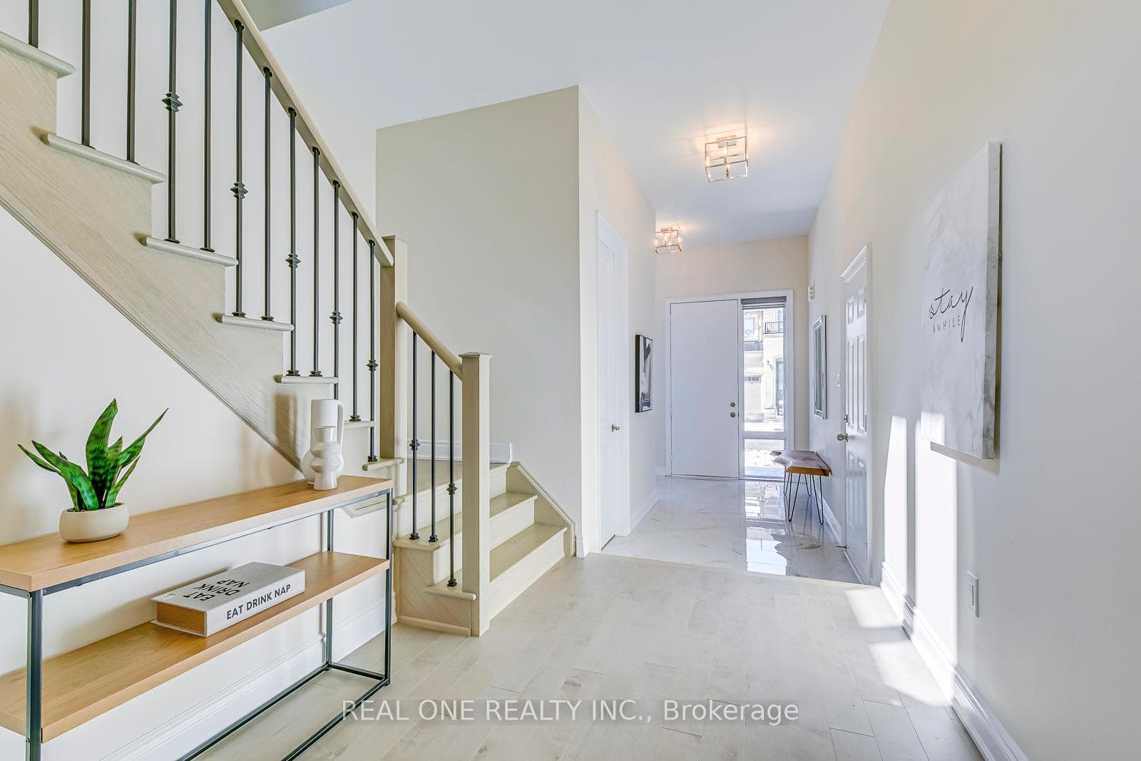 42 Boulton Trail photo 3