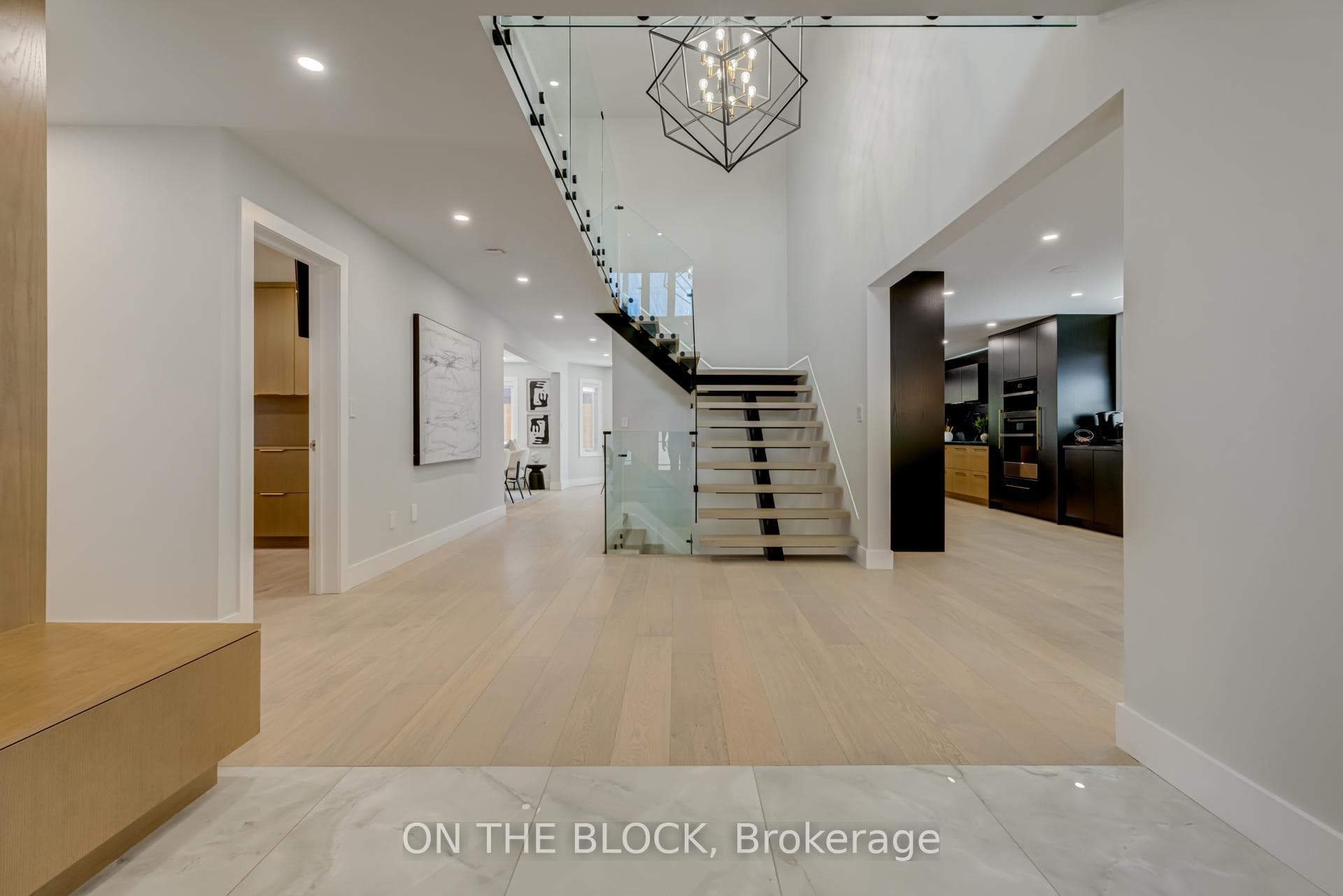85 Russet Way photo 2