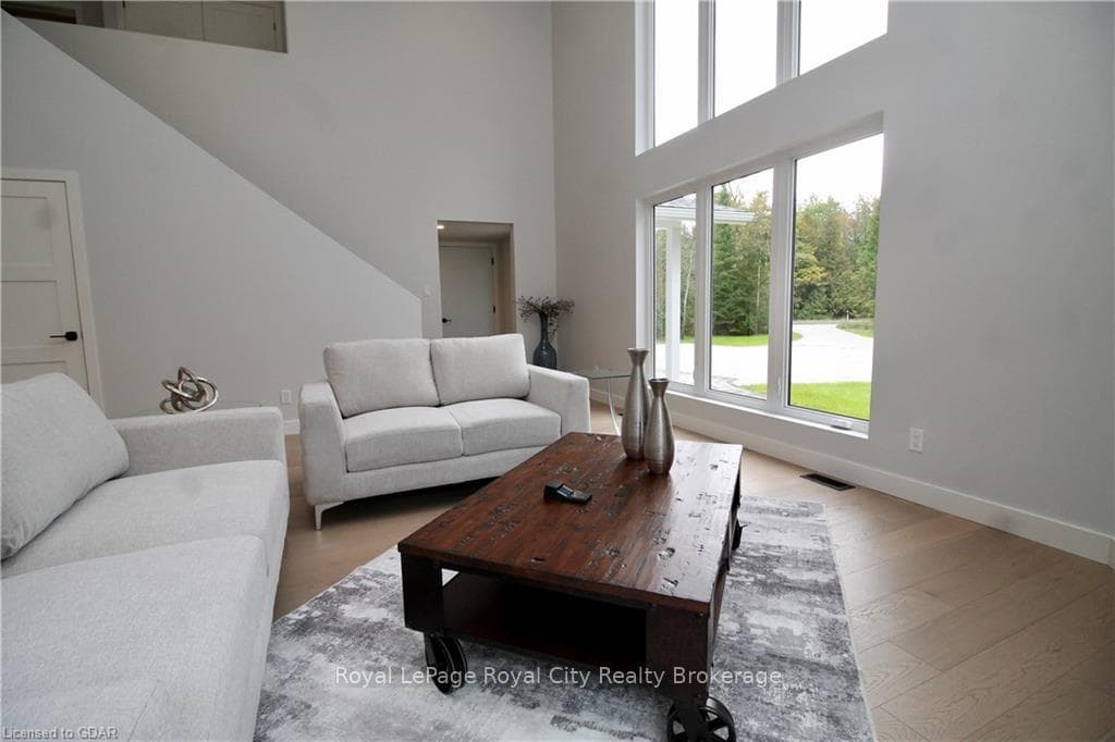 179048 GREY ROAD 17 Road photo 5