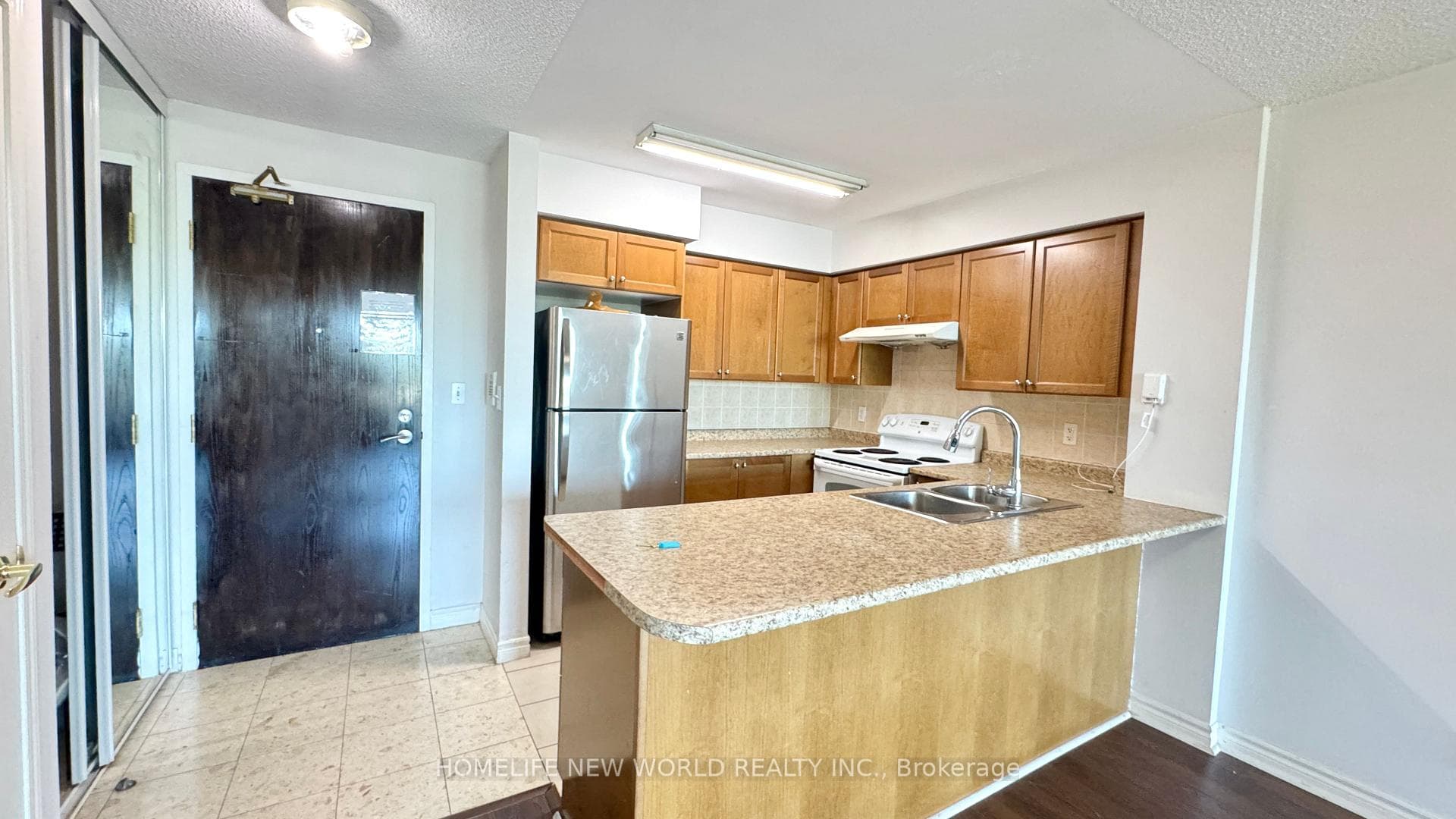 18 Spring Garden Avenue Unit 507 photo 2