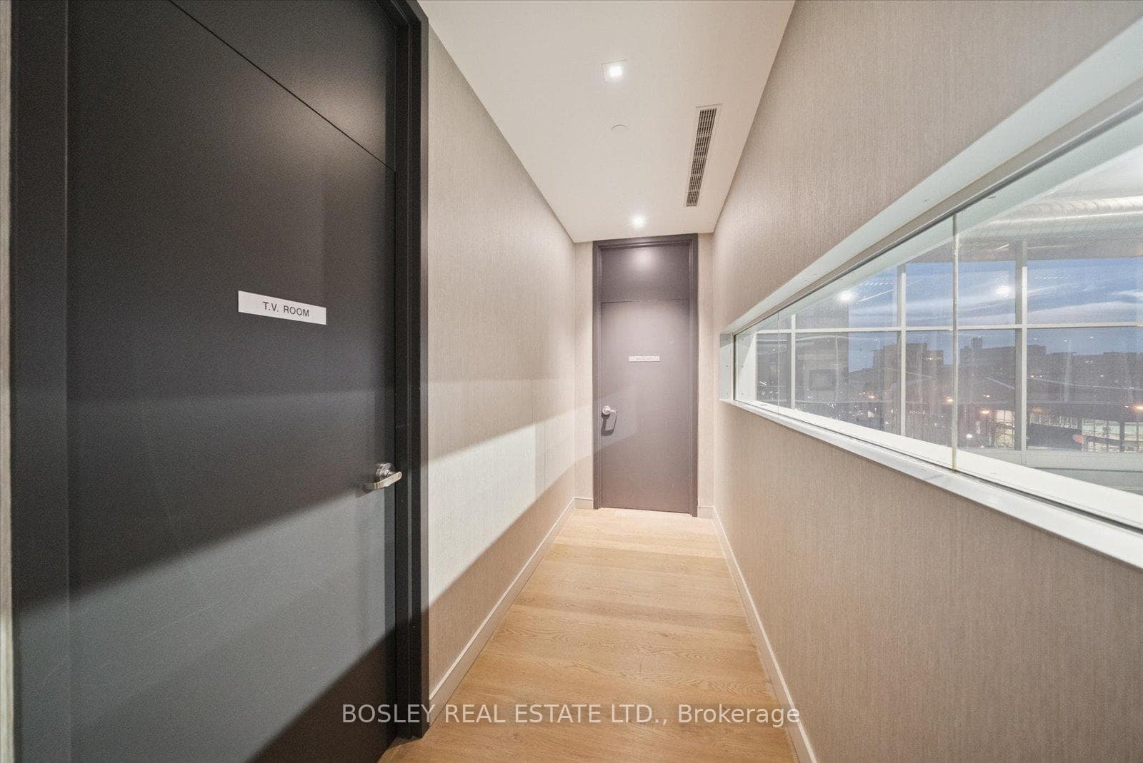 4K Spadina Avenue Unit 521 photo 28