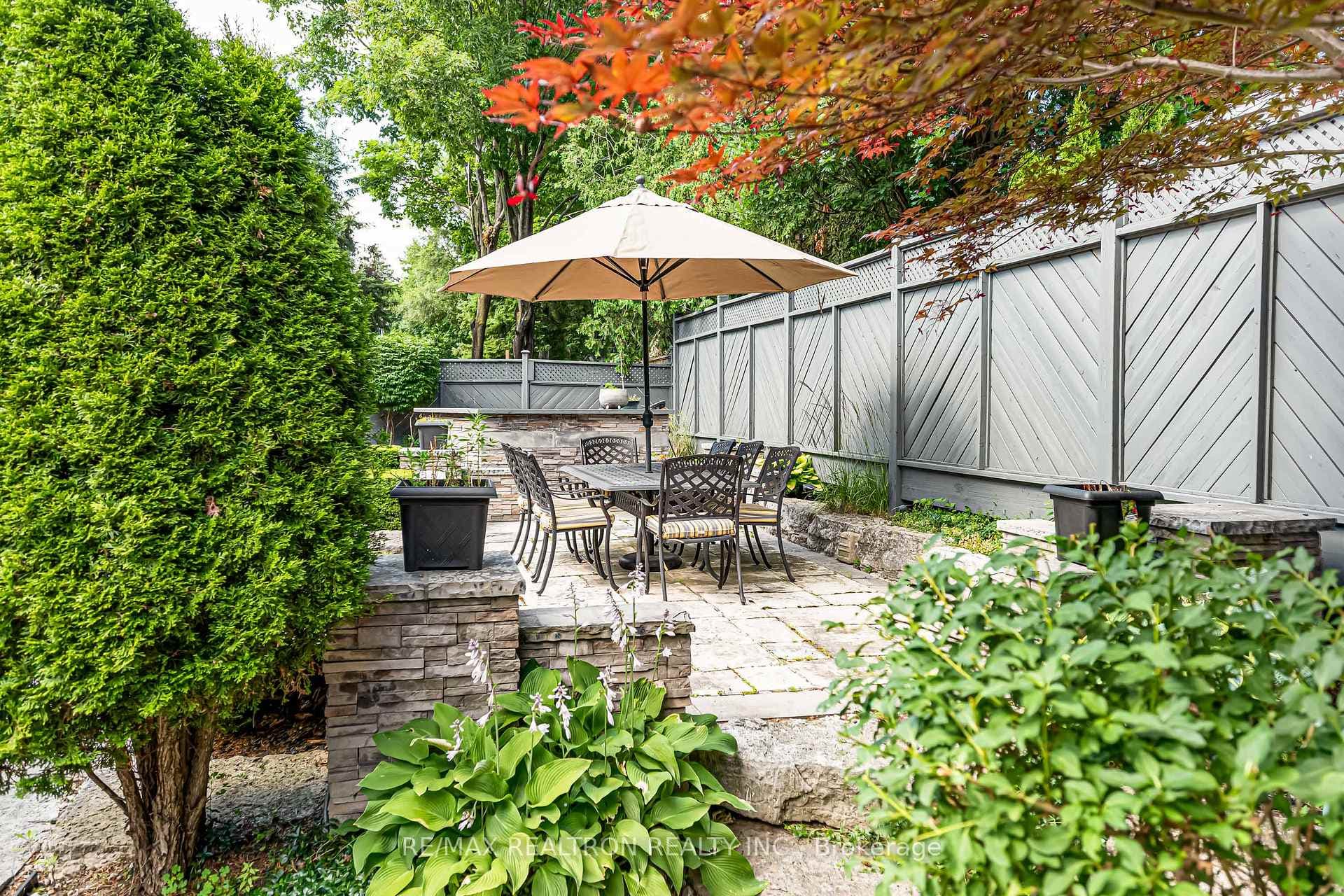 37 Stuart Crescent photo 14
