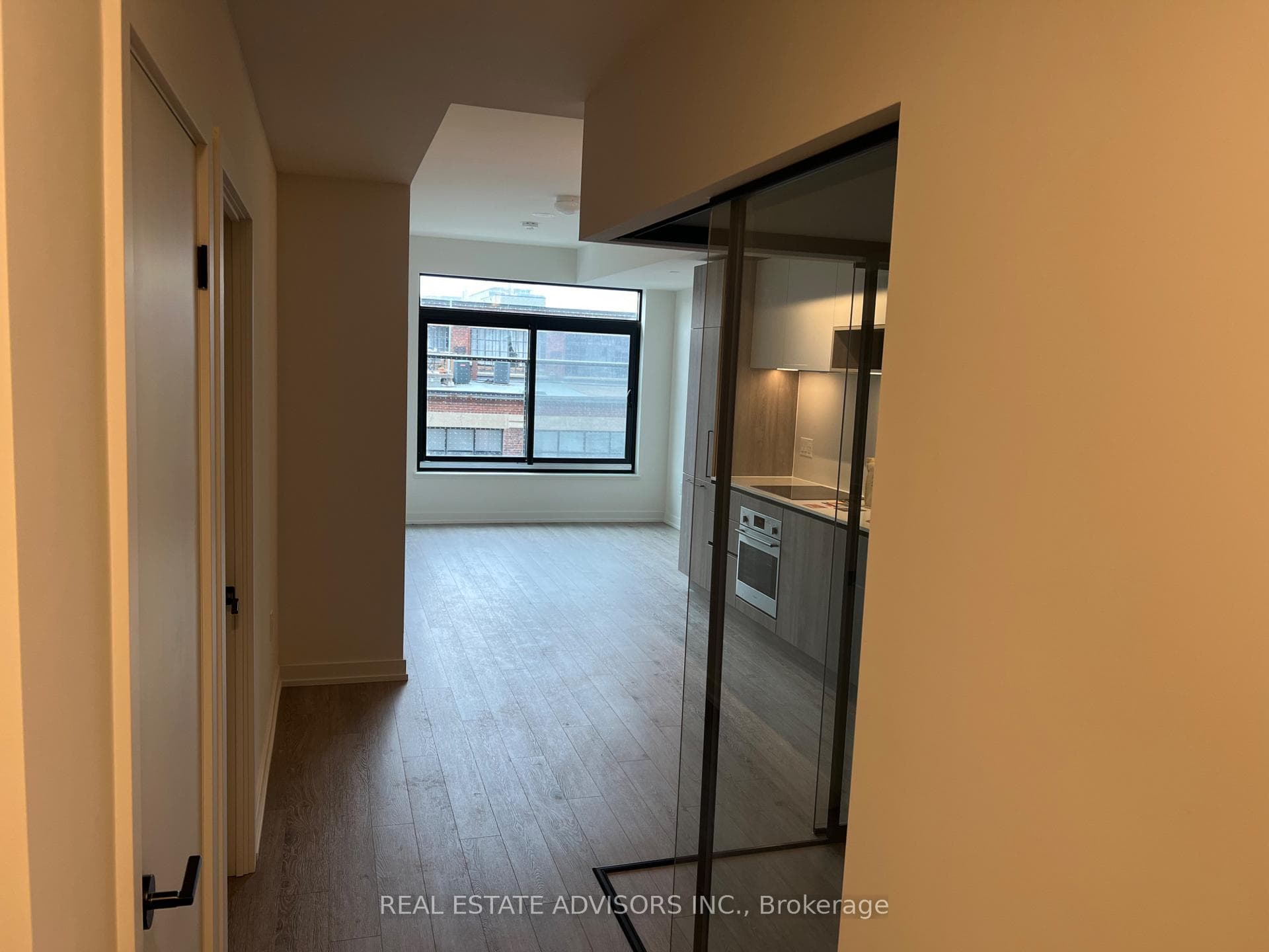 181 Sterling Road Unit 310 photo 4