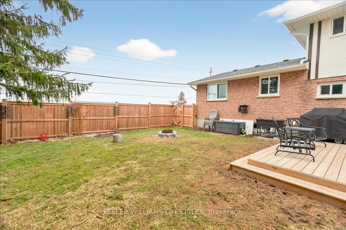 2 Juniper Place photo 33